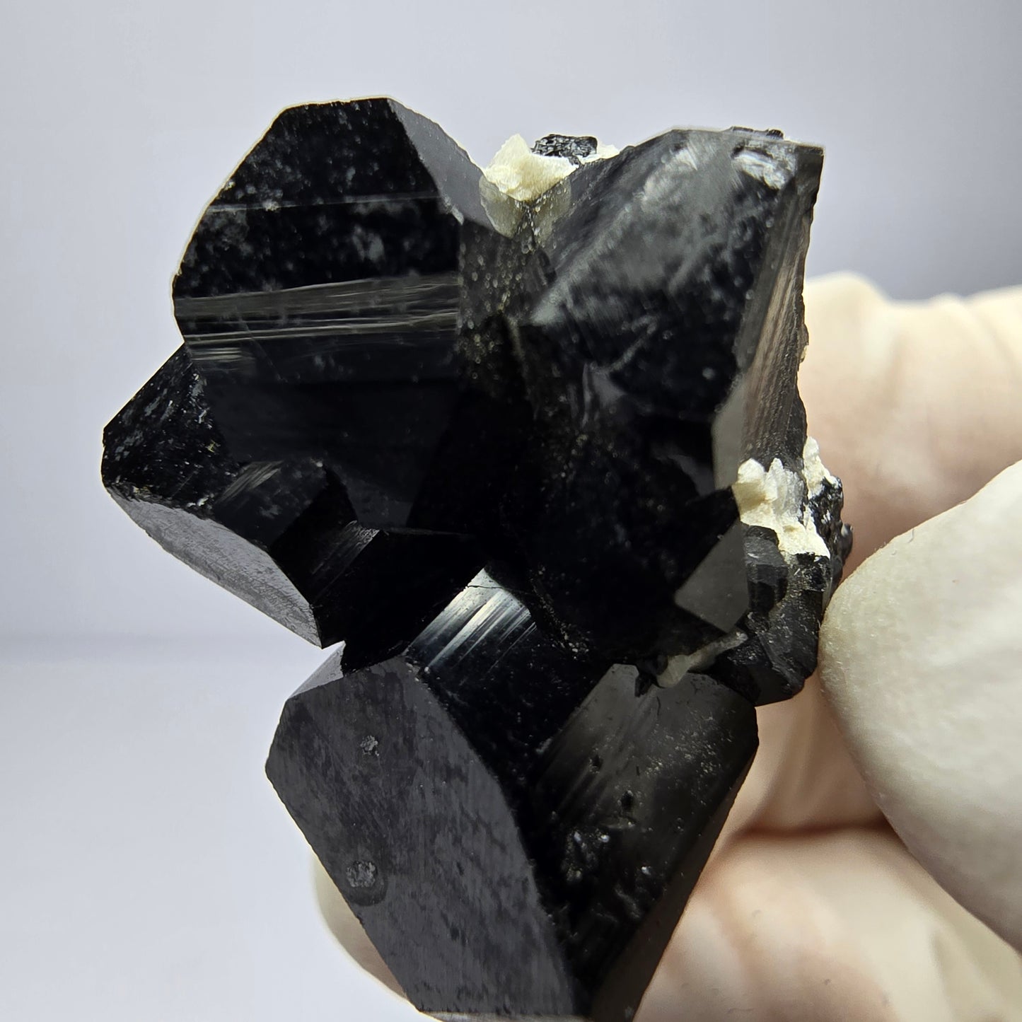 Symm. Schörl Turmalin Orthoklas Hyalit Stufe Erongo, Namibia 25*19*18mm Sammlung