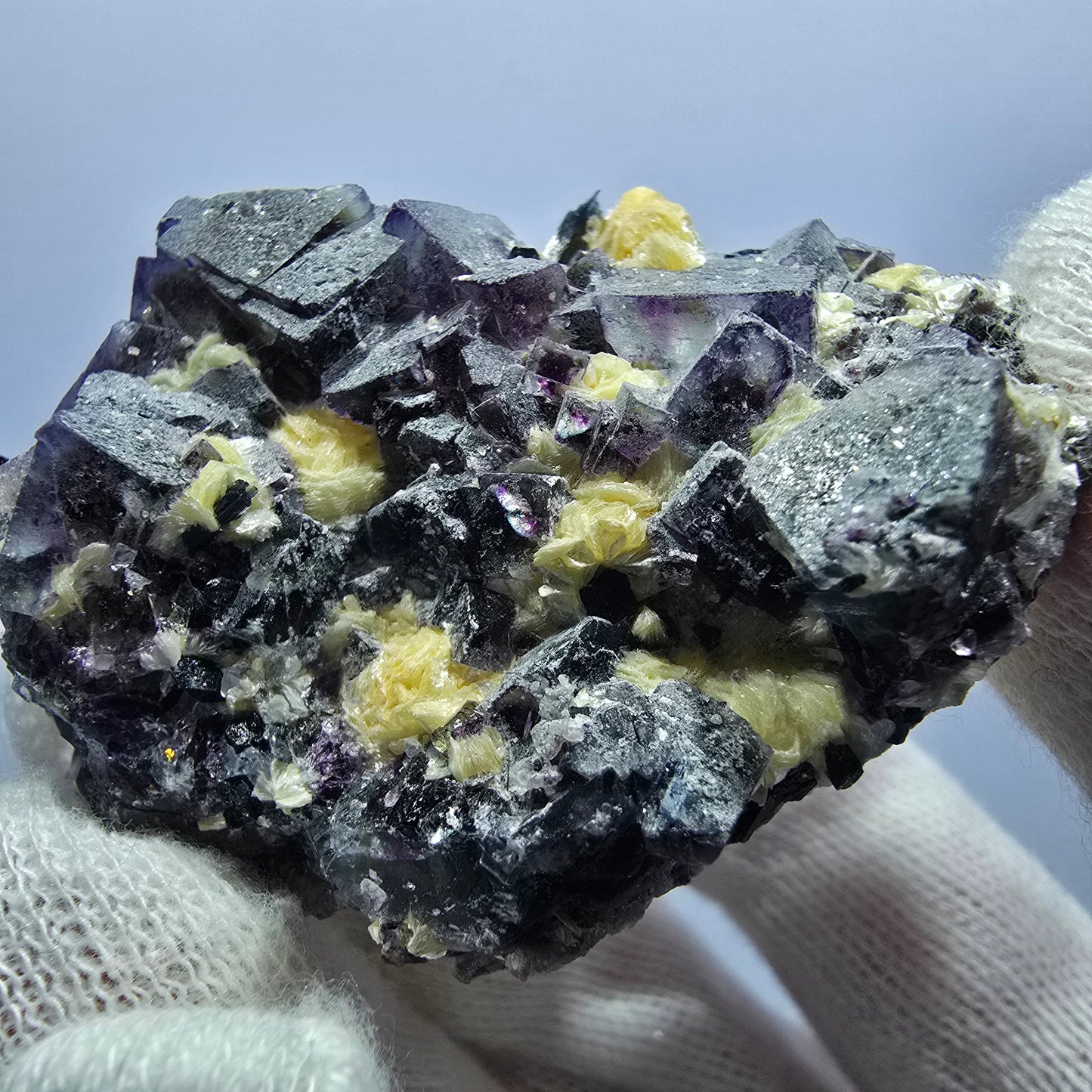 Colorful Phantom Fluorite Cubes Schorl Tourmaline Muscovite Erongo, Namibia 60*45*31mm