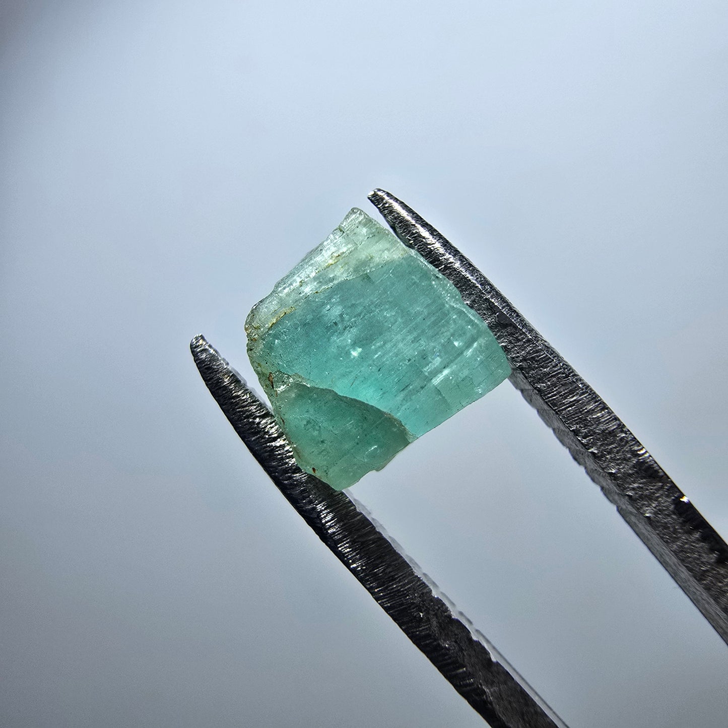 Cristal d'émeraude rare, vert Colombie #7961