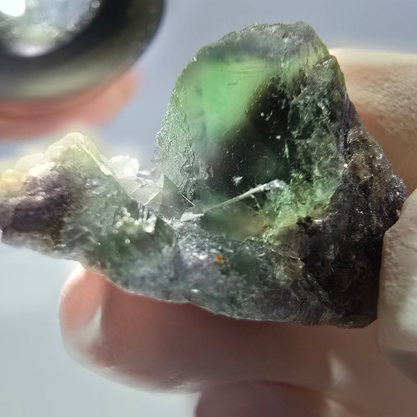 Rare cube de fluorite fantôme, spécimen de quartz vert Okorusu, Namibie, 29 x 24 x 19 mm
