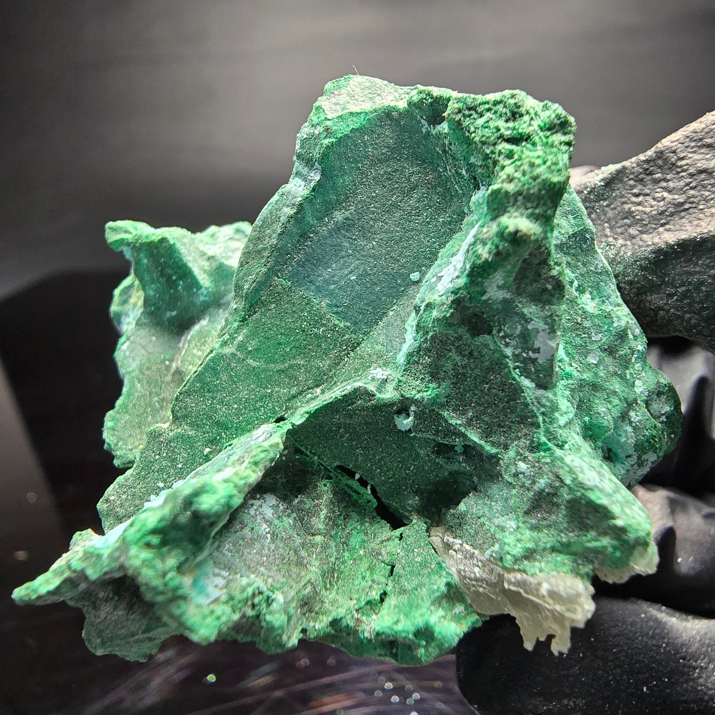 Seltene Malachit, Chrysokoll, Quarz Stufe Kaokoveld, Namibia 53*38*34mm Sammlung