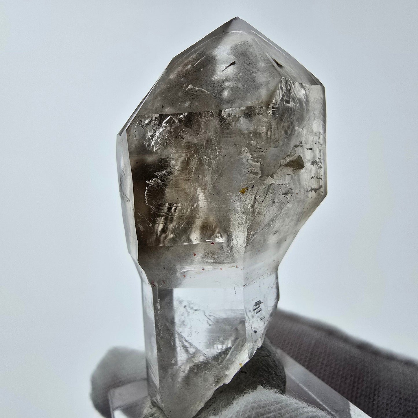 Enhydro Phantom Smoky Quartz Sceptre Tip 2x Bubble Goboboseb, Namibie 52*27*20mm