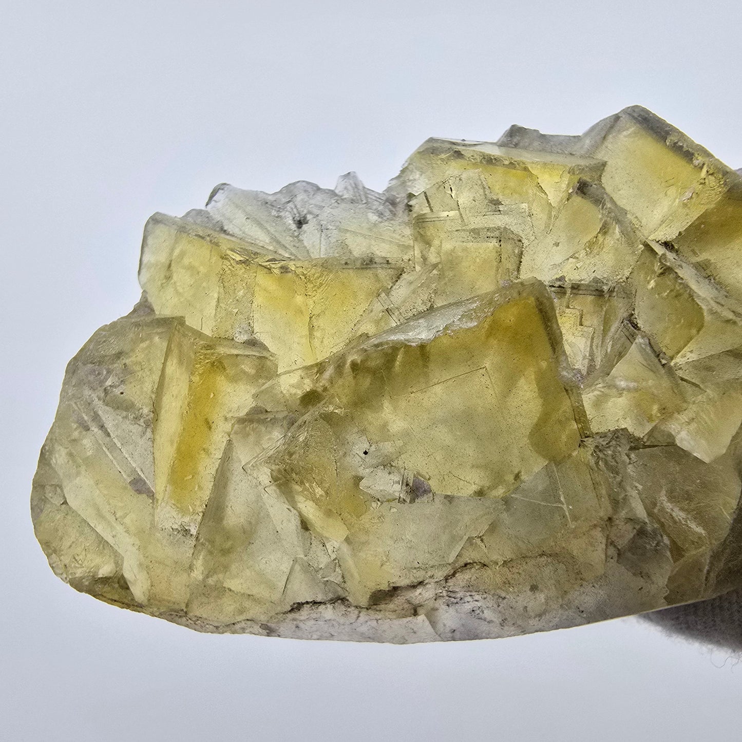 Klare Phantom Fluorit Würfel Stufe gelb Okorusu, Namibia 73*37*13mm Sammlung