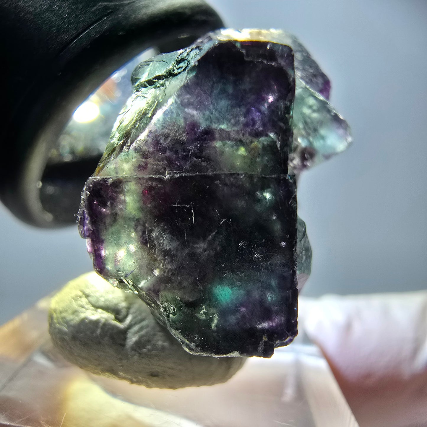 Spécimen rare de cube de fluorite, vert violet, Okorusu, Namibie, 27 x 25 x 17 mm