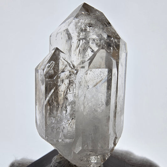 Sceptre de poche Saint-Valentin en quartz fumé fantôme squelette, Namibie 55 x 25 x 25 mm