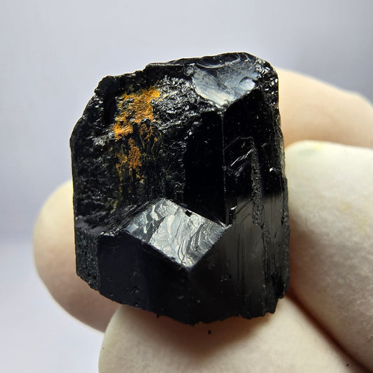 Beautiful Schorl Tourmaline specimen black Erongo, Namibia 15*14*12mm collection