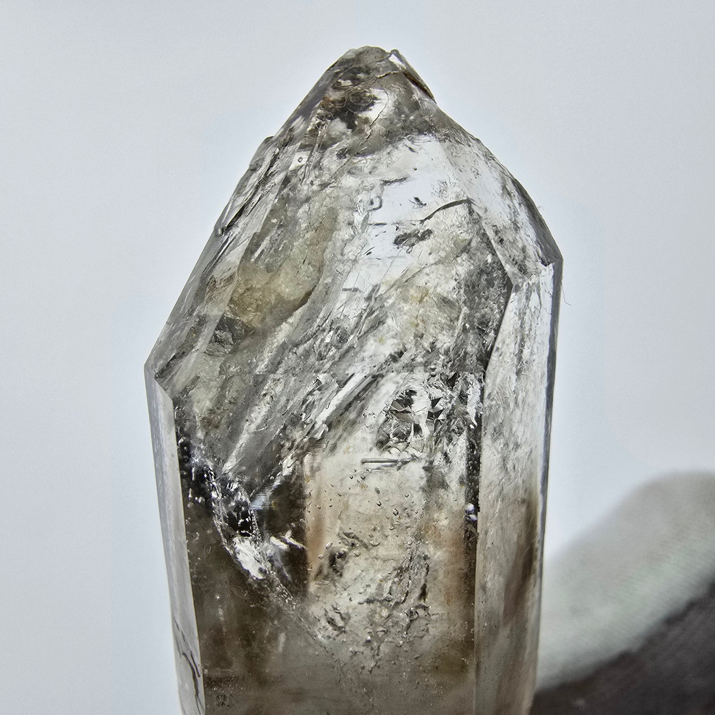 Enhydro Phantom Smoky Quartz Point 3x Bubble Goboboseb, Namibie 50*21*19mm