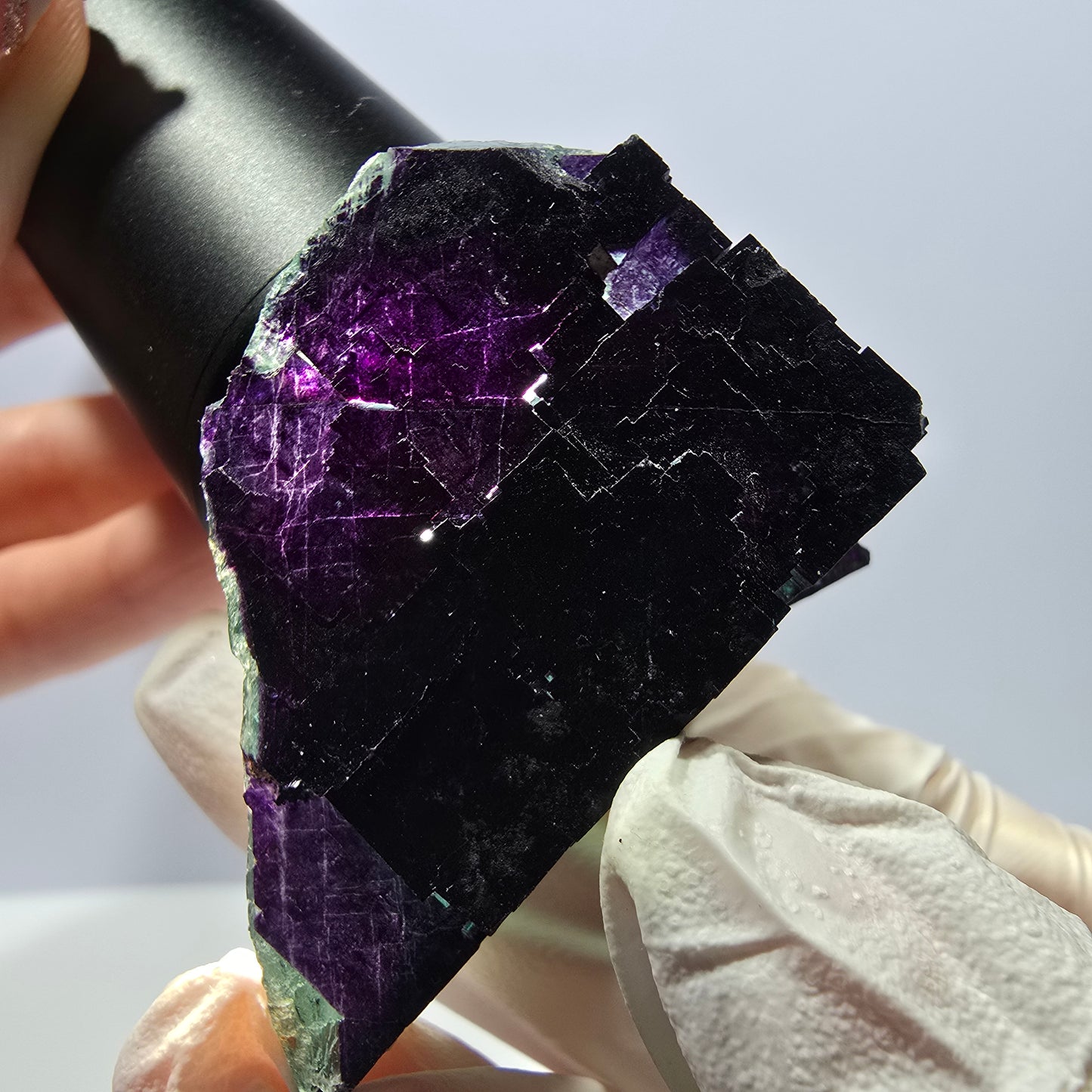 Spécimen de cube de fluorite fantôme vert violet zonal 11:11 Angel Pocket, Namibie 49*47*32mm
