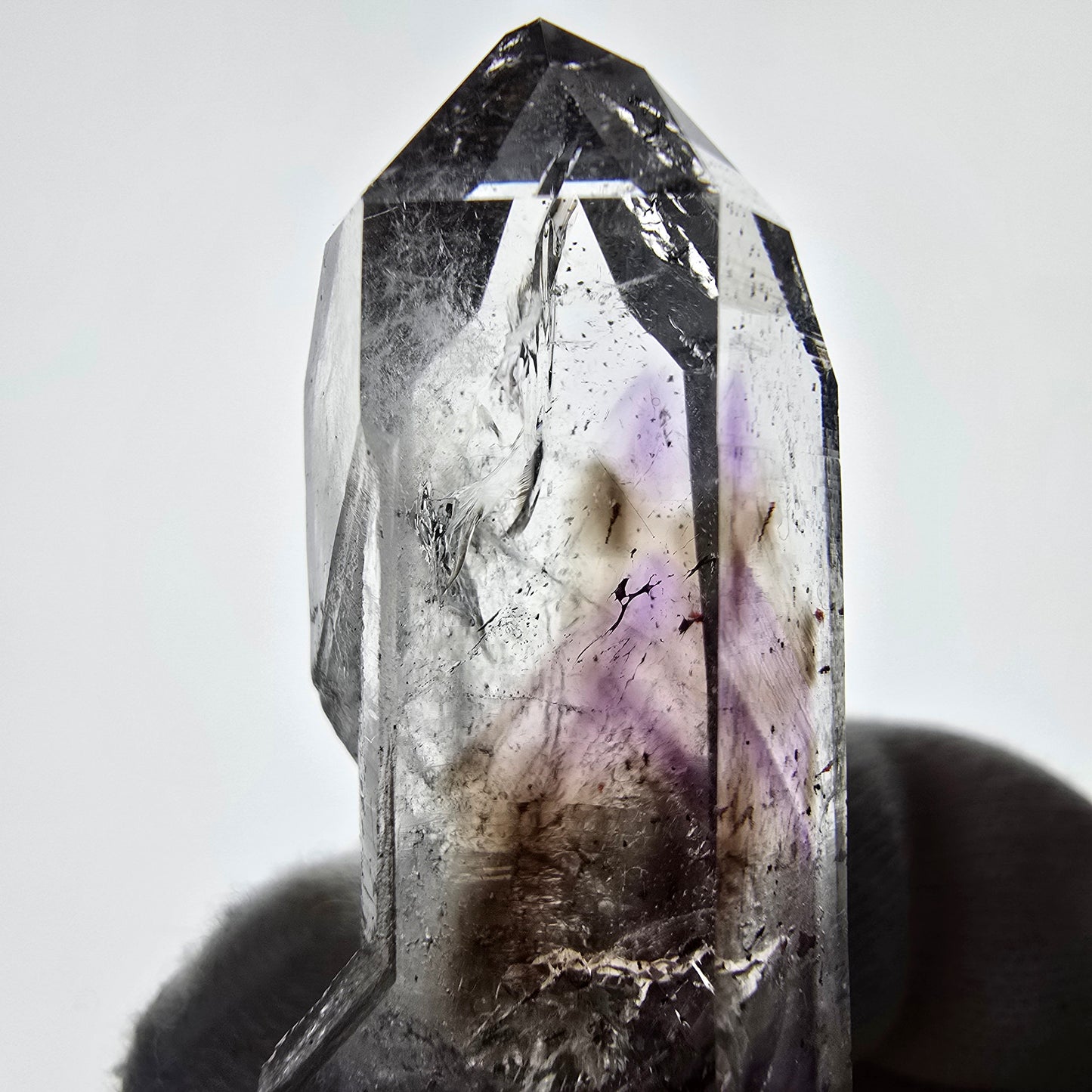 Sceptre d'améthyste hématite Enhydro, mine de calcite UV Streep, Namibie 81 x 22 x 21 mm