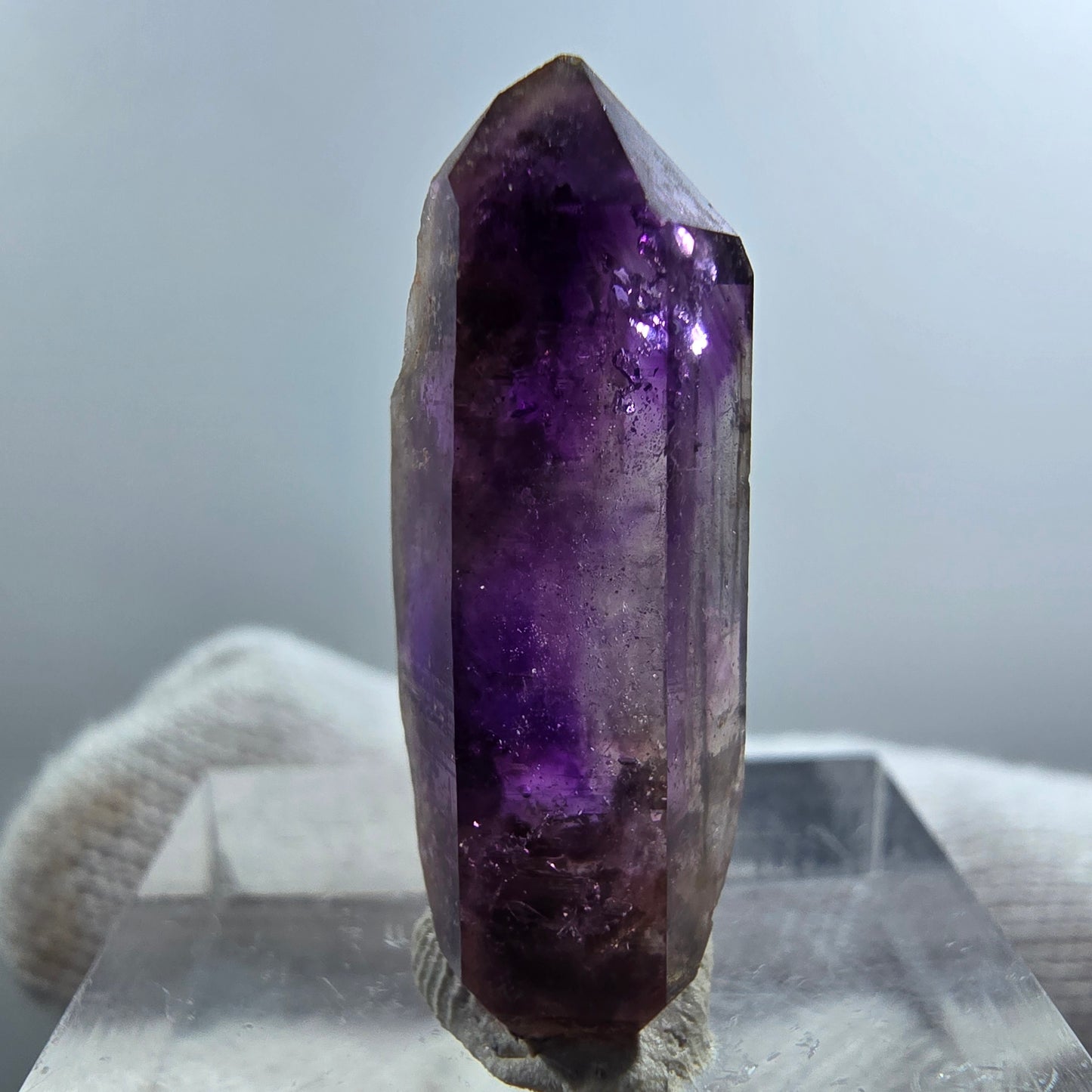 Améthyste fantôme rare DT Scepter Point Goboboseb, Namibie 26*9*9mm