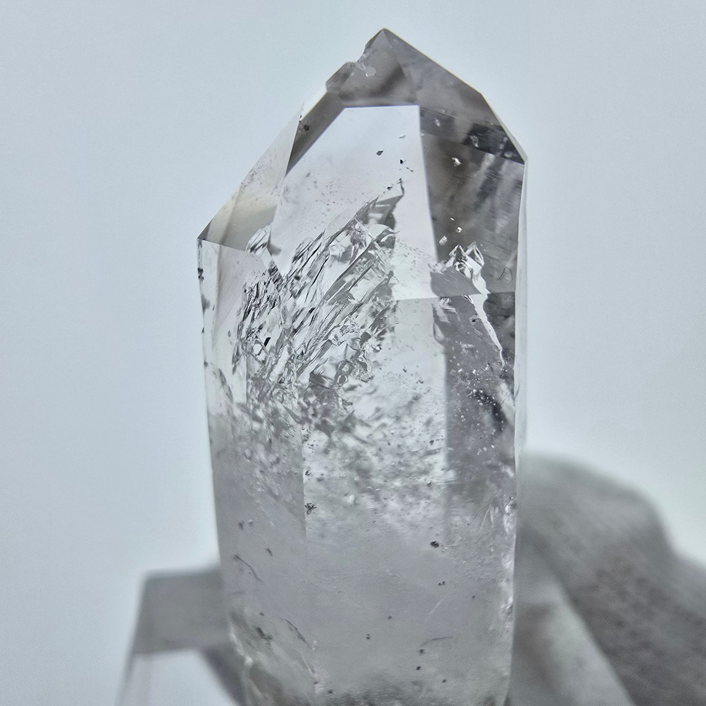 Enhydro Phantom Amethyst, 1x Blase Streep Mine, Goboboseb, Namibia 35*13*12mm