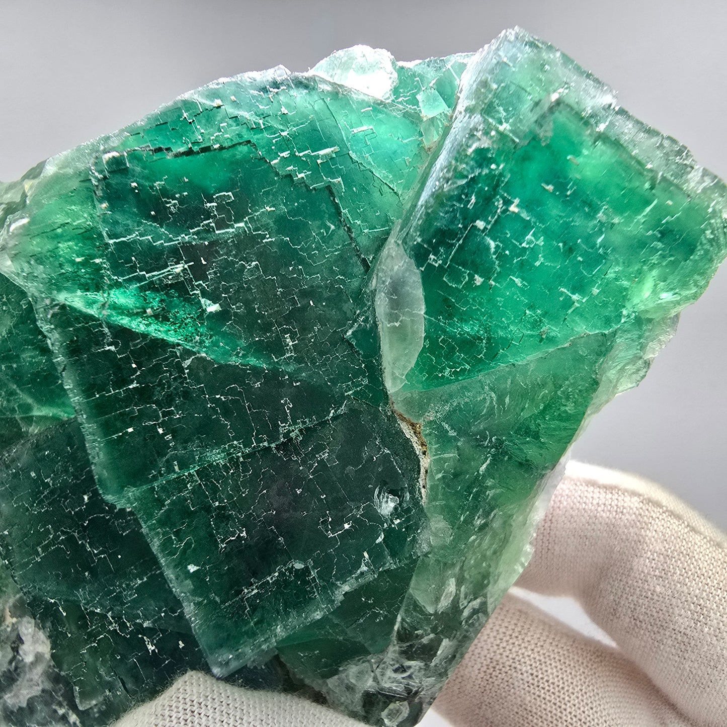 Große Phantom Fluorit Würfel Stufe grün parkettiert Okorusu, Namibia 133*95*40mm