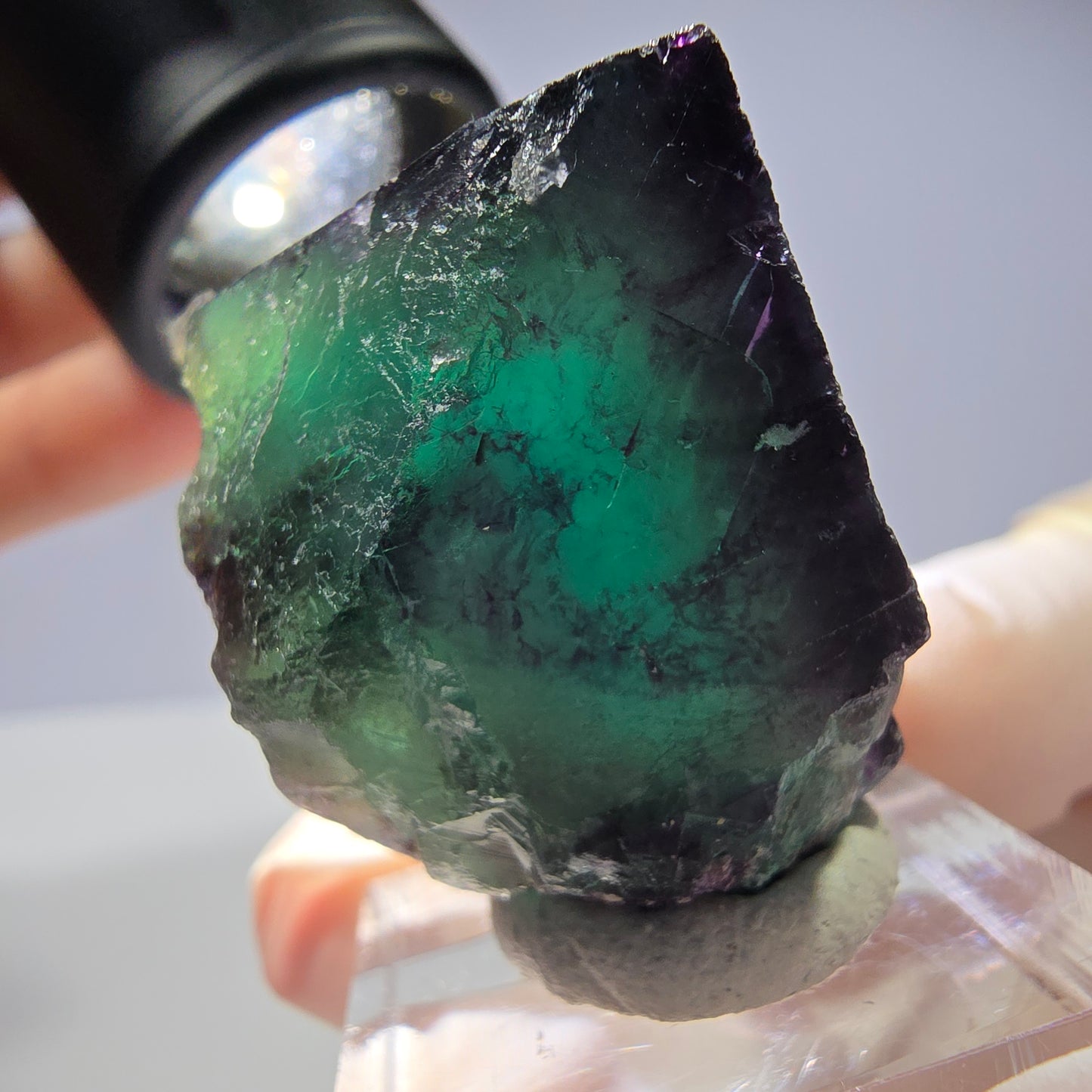 Rare cube de fluorite fantôme parqueté vert violet Okorusu Namibie 31*27*21mm