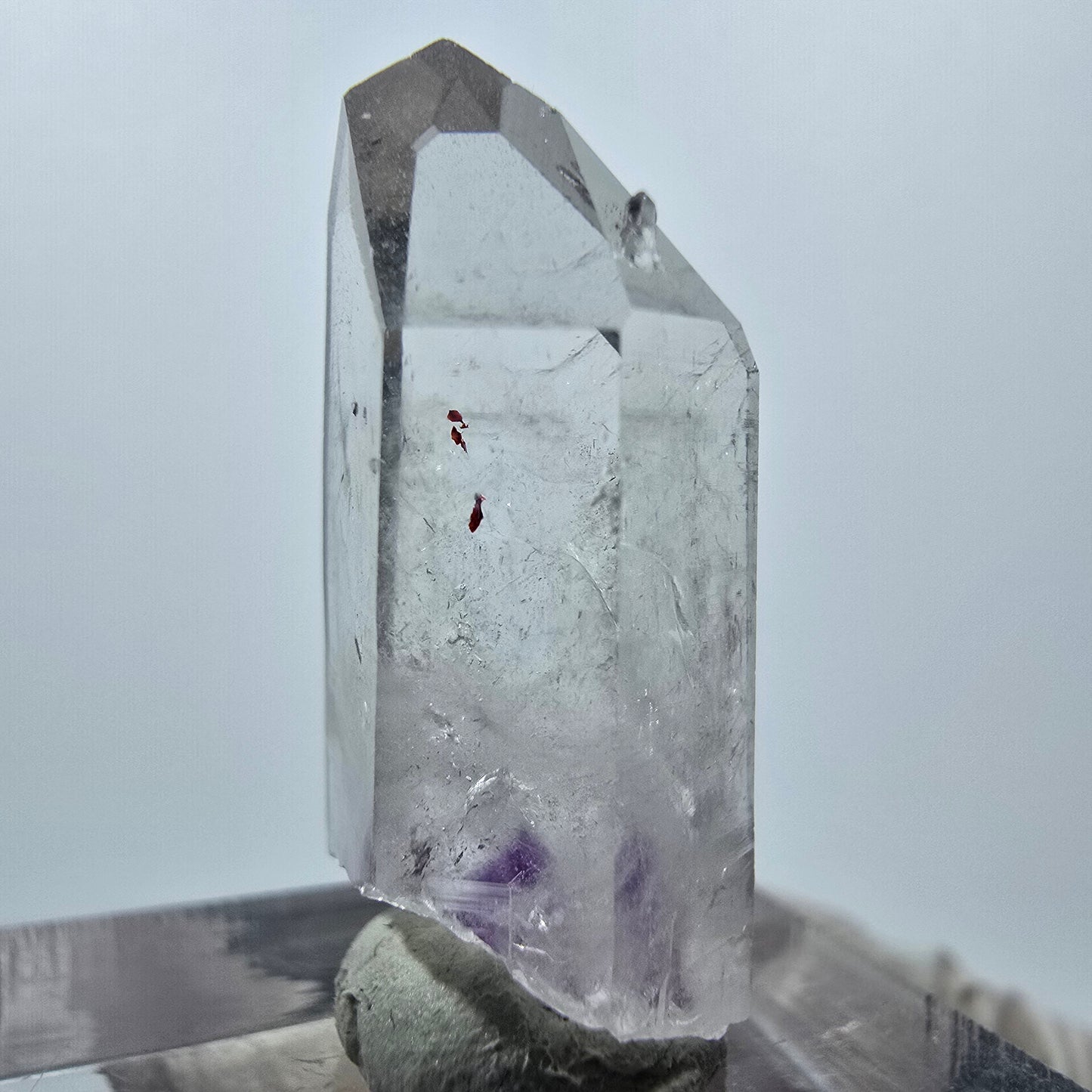 Phantom Amethyst with Hematite Streep Mine, Goboboseb, Namibia 30*15*10mm