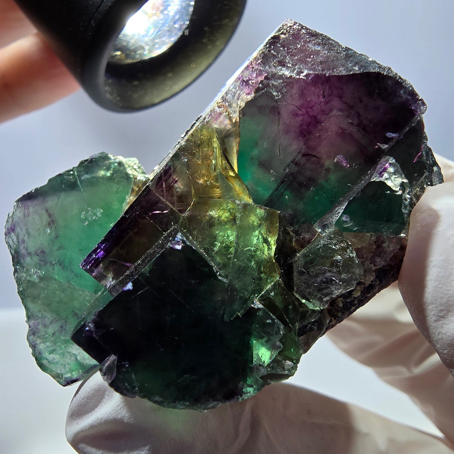 Spécimen de cube de fluorite fantôme parqueté vert violet Okorusu, Namibie 46*38*32mm