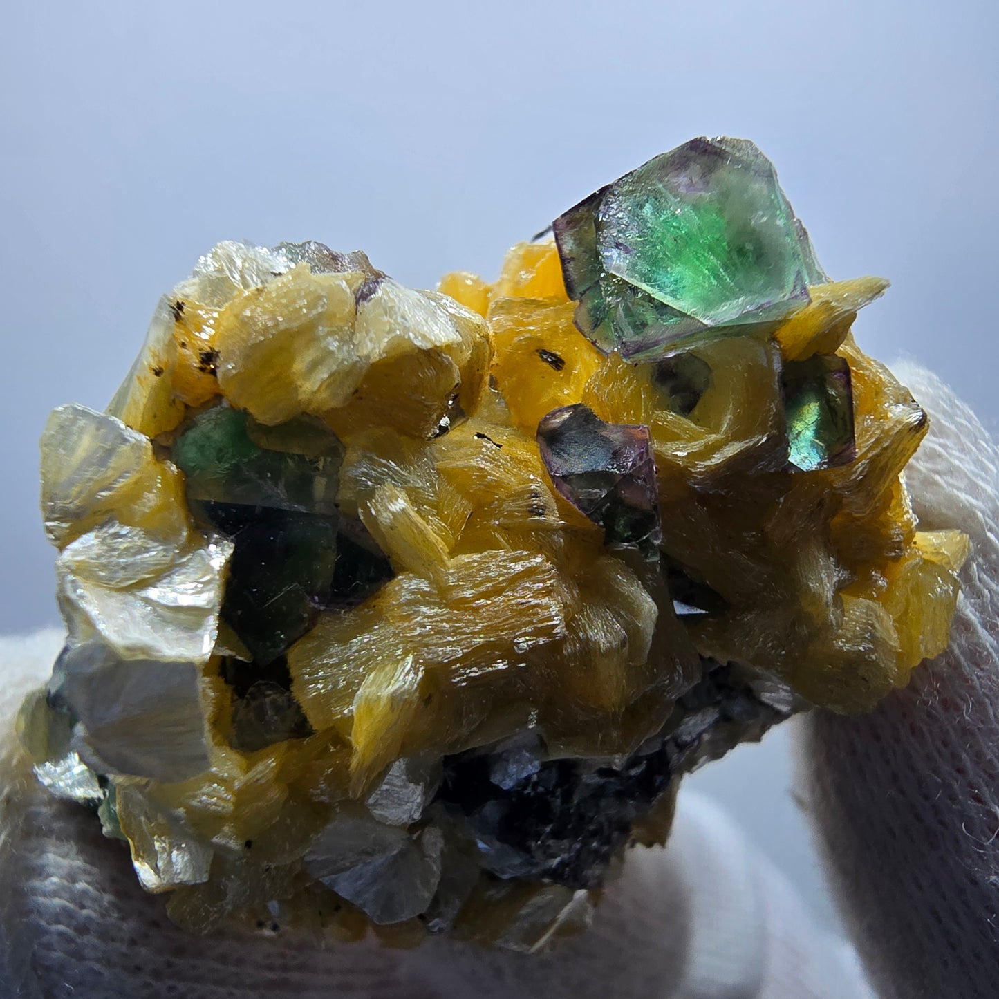 Phantom Fluorit zonal, Muskovit, Schörl Turmalin Stufe Erongo Namibia 41*38*21mm