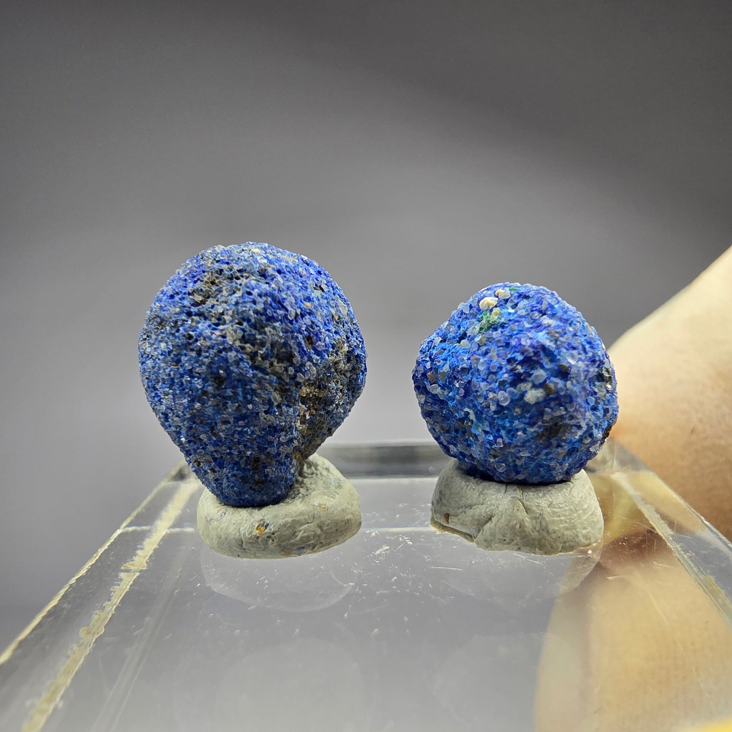 2x seltene Azurit Blueberry - Set 12,5mm + 9,9mm Durchmesser aus USA, New Mexico