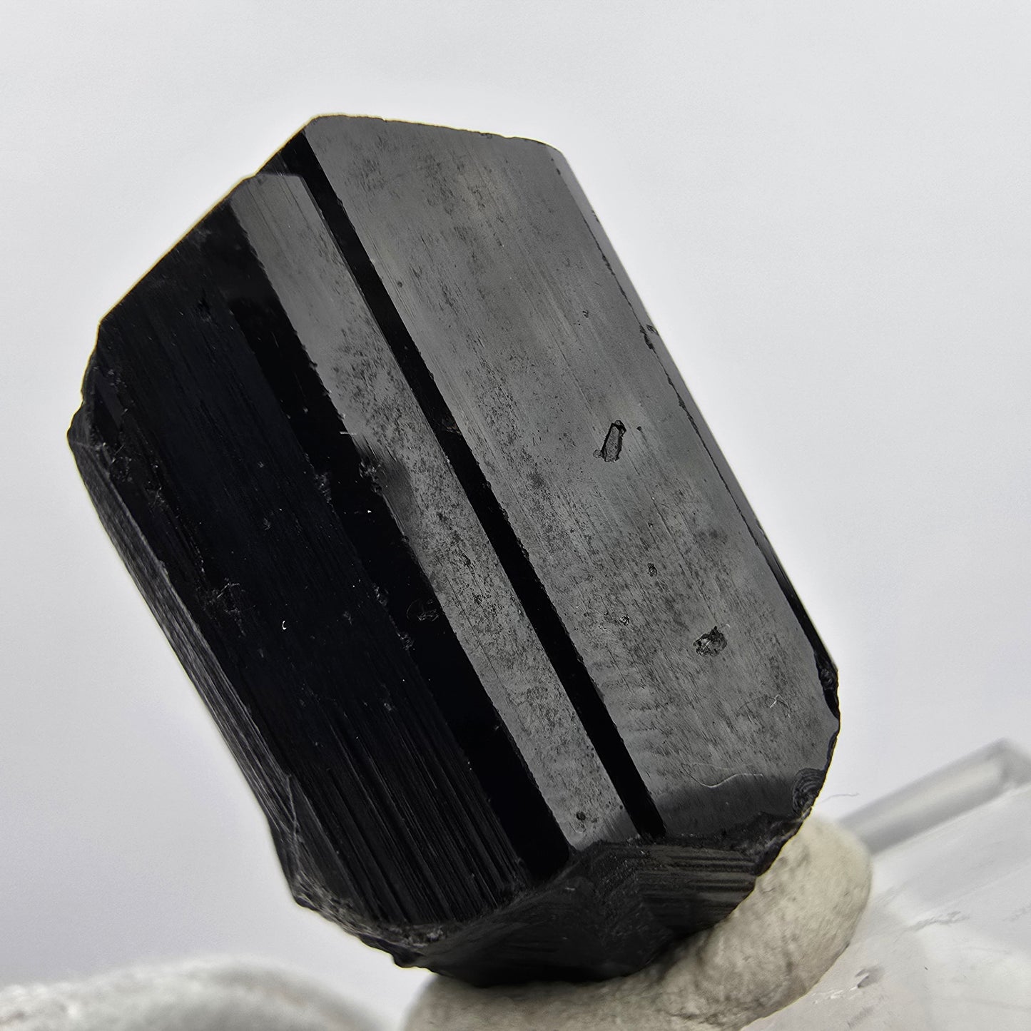 Seltener Schörl Turmalin, Hyalit Kristall Erongo, Namibia 28*23*17mm Sammlung