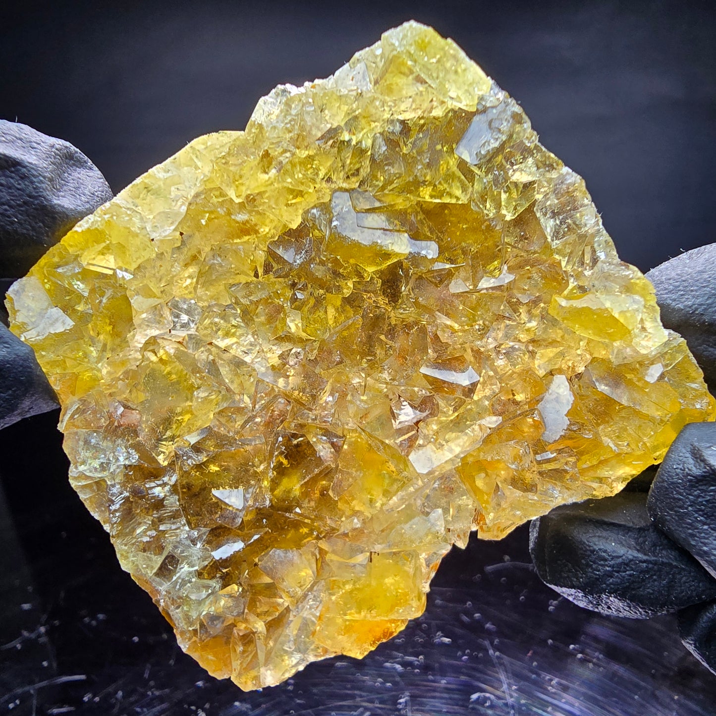 Klare Honey Pocket Fluorit Würfel Stufe gelb Okorusu Namibia 56*50*10mm Sammlung