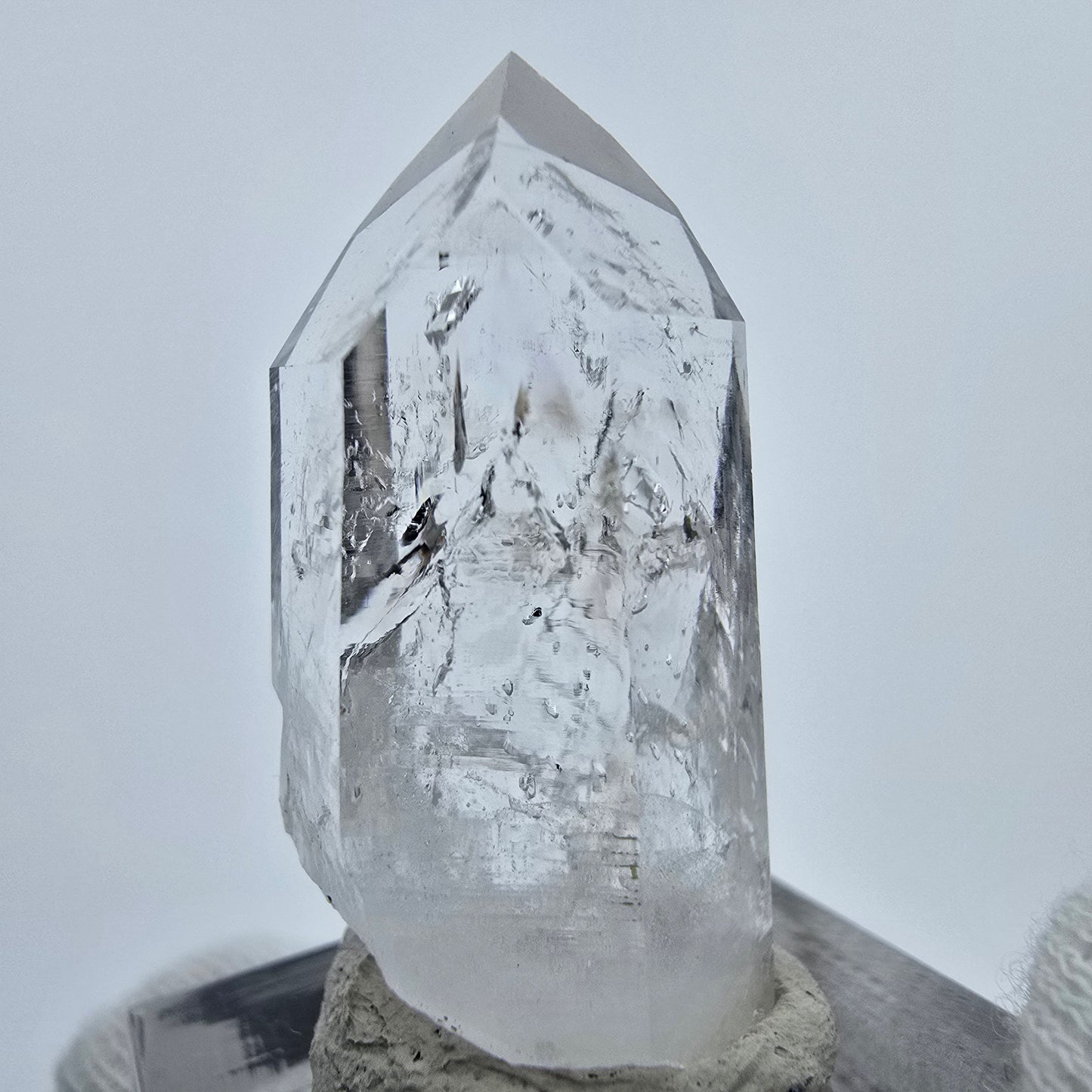 Enhydro Lemurian Phantom Quarz Spitze Streep Mine, Goboboseb, Namibia 34*17*16mm