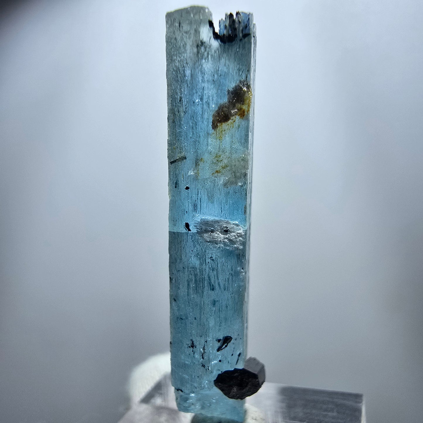Seltener Aquamarin X mit Hyalit, Schörl Turmalin Erongo, Namibia 45*10*7mm