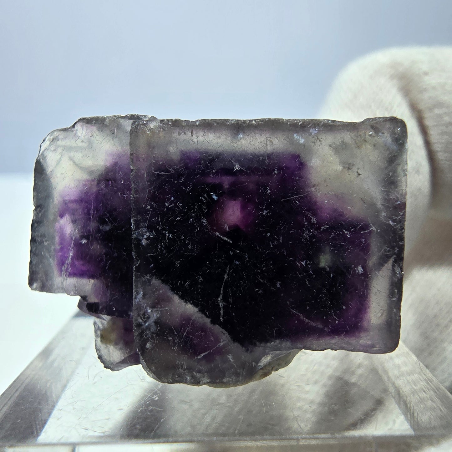 Spécimen de cube de fluorite fantôme, vert violet, Okorusu, Namibie, 26 x 18 x 15 mm