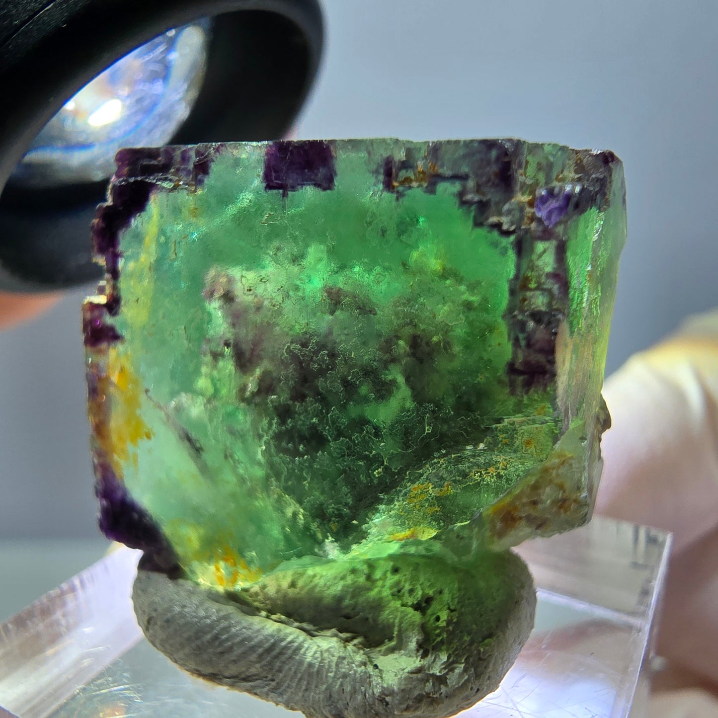 Cube de fluorite fantôme parqueté, zonal, vert violet Okorusu, Namibie 24*22*17mm