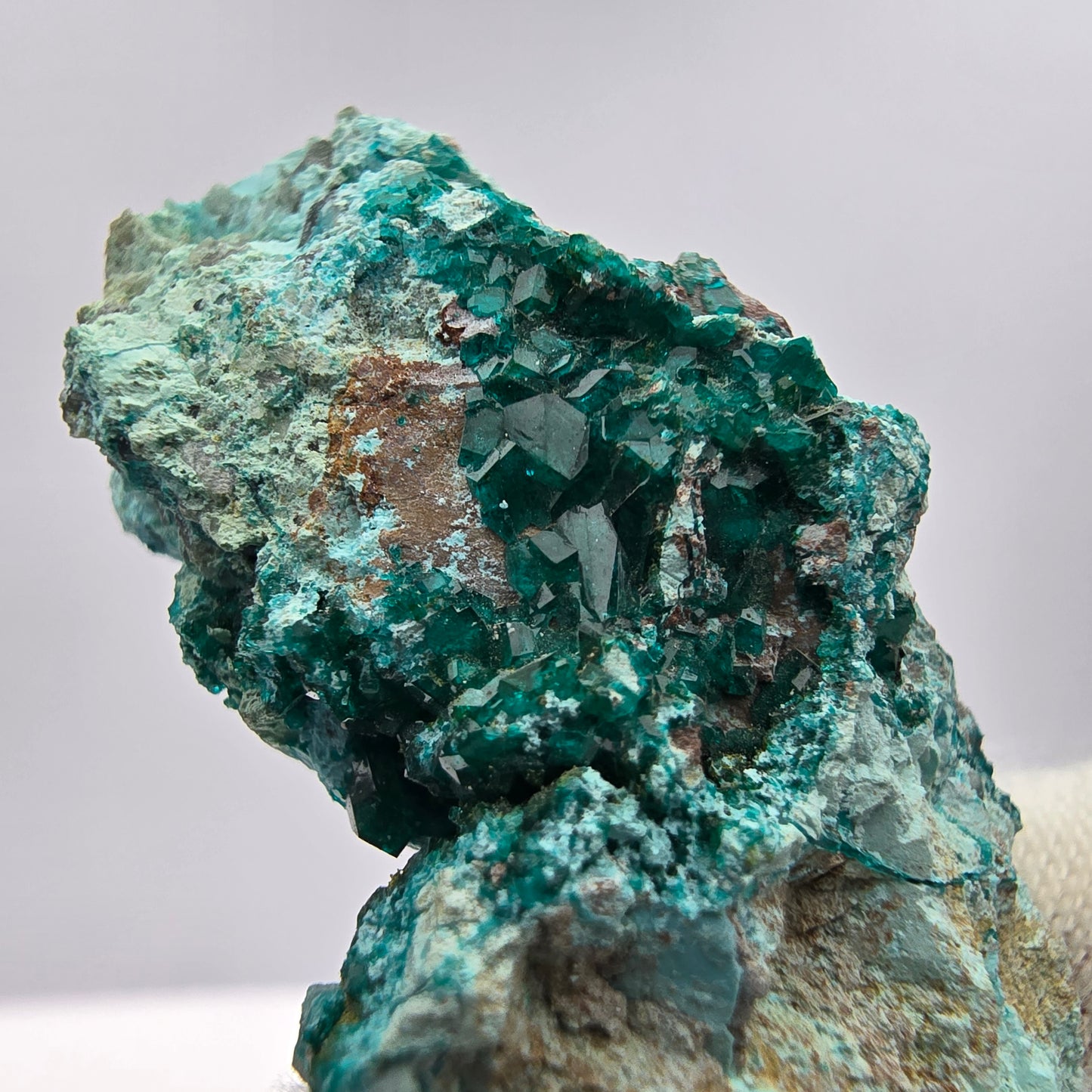 Seltene Dioptas, Chrysokoll Stufe Kaokoveld, Namibia 46*23*16mm Sammlung