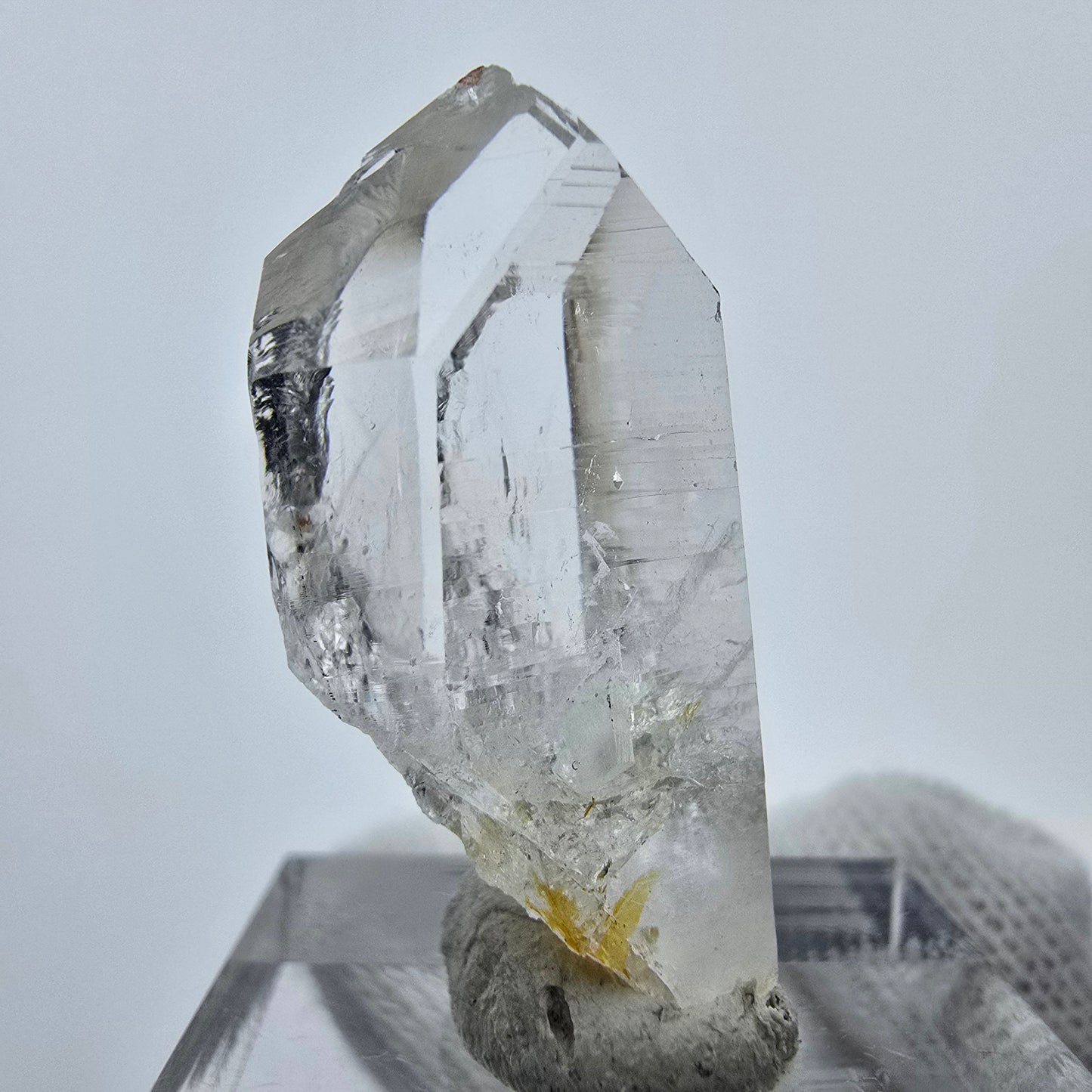 Klare Lemurian Phantom Quarz Spitze Streep Mine, Goboboseb, Namibia 32*13*15mm