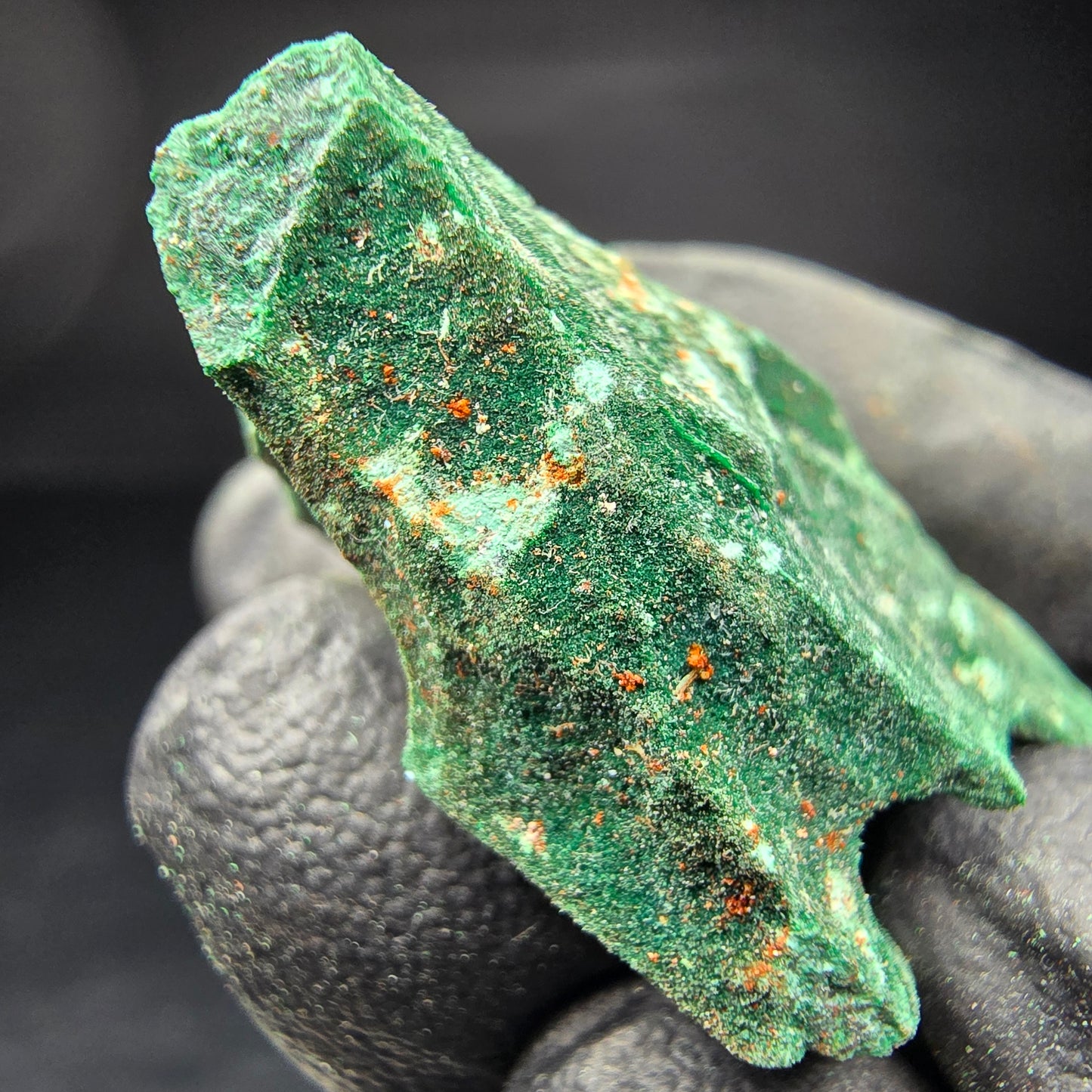 Spécimen rare de malachite, vert Kaokoveld, collection minérale 35*26*19mm namibie