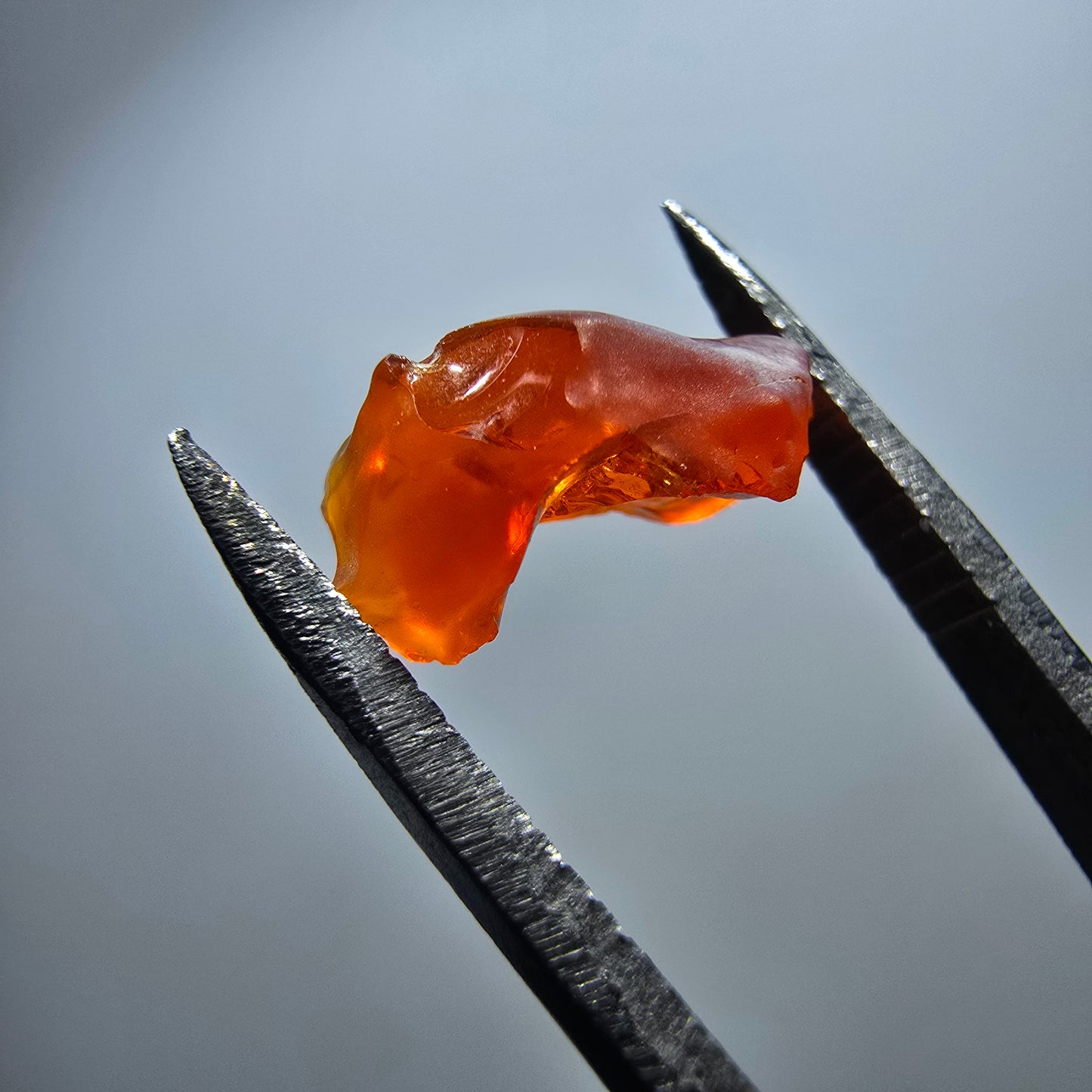 Seltener Feueropal Kristall, rot orange Mexiko 12*6*5mm