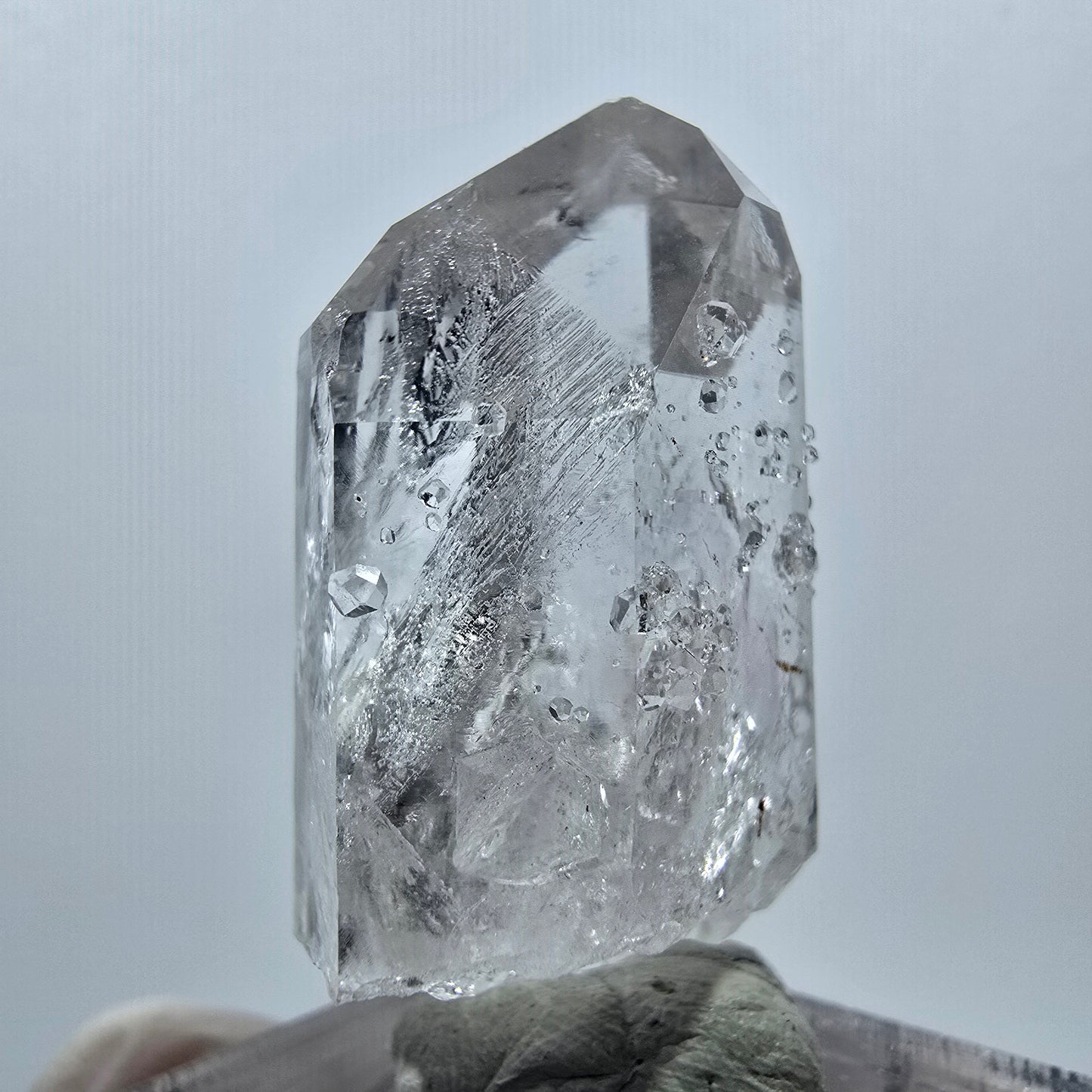Enhydro Quarz mit Analcim, 2x Blase Streep Mine, Goboboseb, Namibia 38*24*15mm