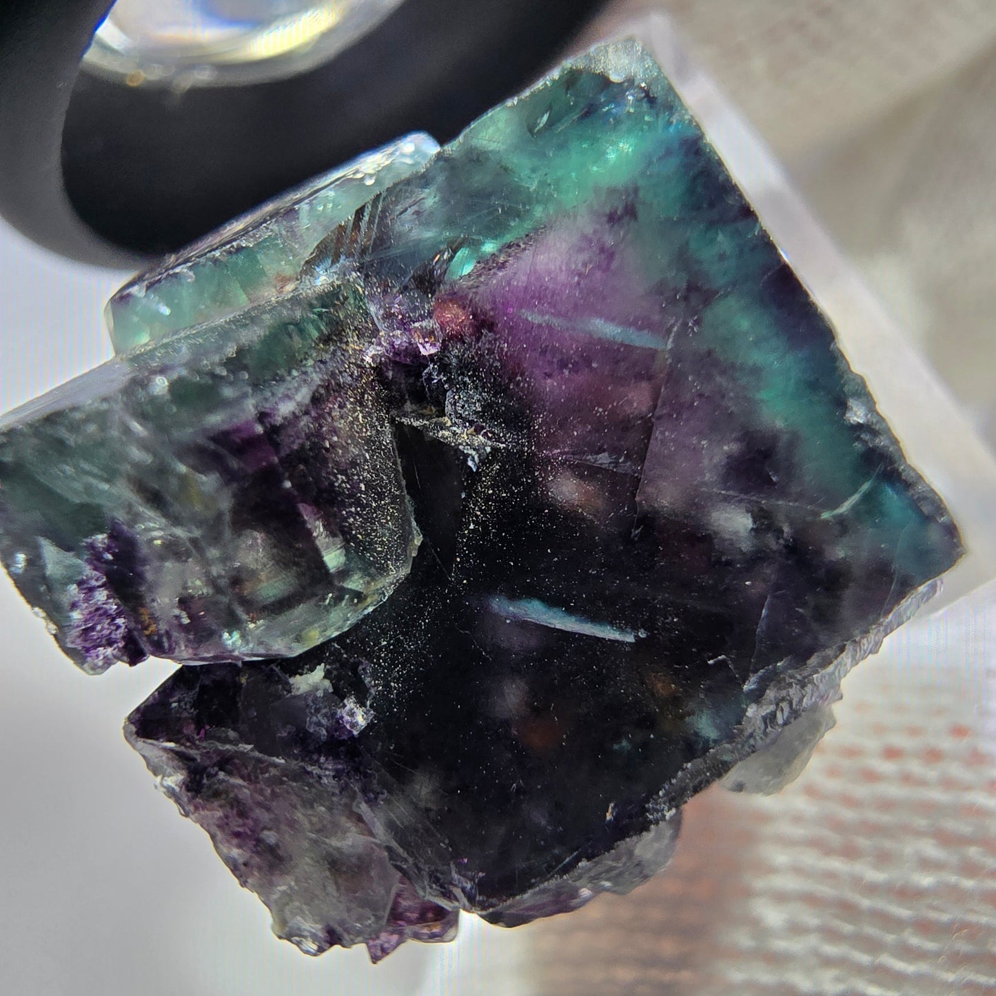 Spécimen rare de cube de fluorite fantôme, vert zonal et violet, Okorusu, Namibie, 27 x 23 x 20 mm