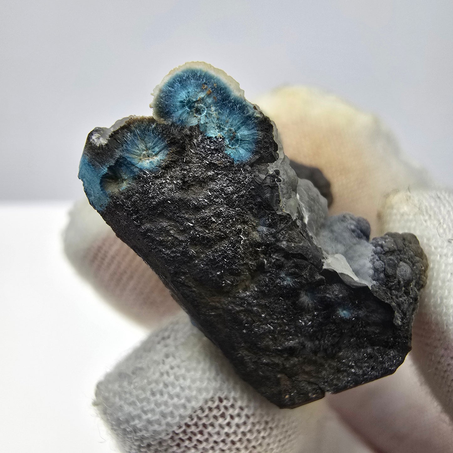 Seltene Shattuckit Stufe mit Kugel Kristallen blau Kaokoveld, Namibia 29*24*14mm