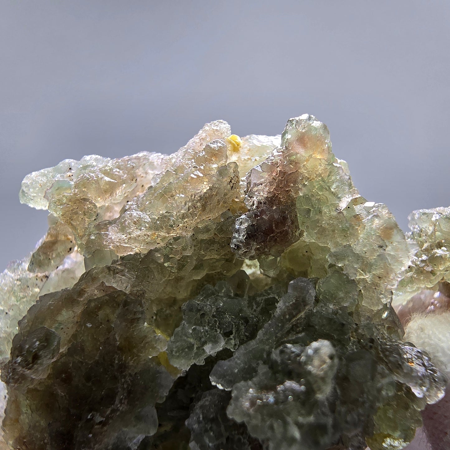 Phantom Fluorit Würfel grün braun, Muskovit Stufe Erongo, Namibia 50*38*25mm
