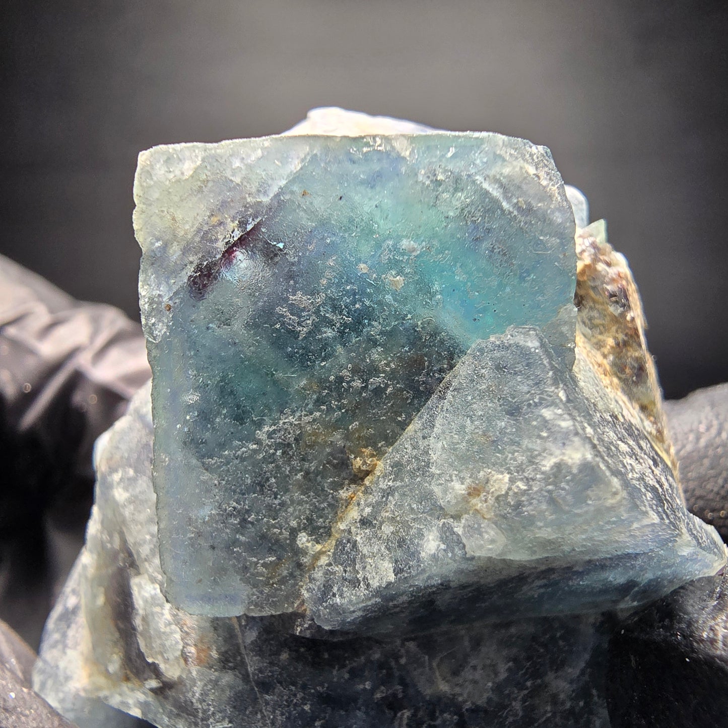 Magnifique cube de fluorite vert Erongo namibie, collection minérale 58x57x32mm