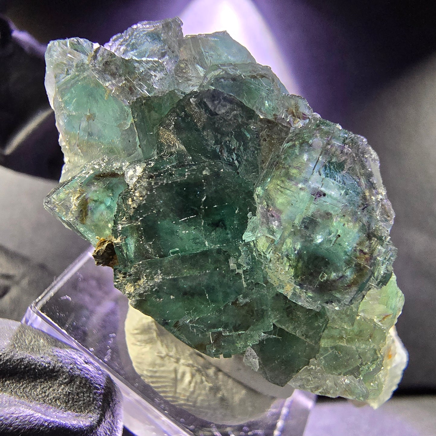 Seltene Phantom Fluorit XX Würfel Stufe grün lila 46*20*19mm aus Okorusu, Namibia