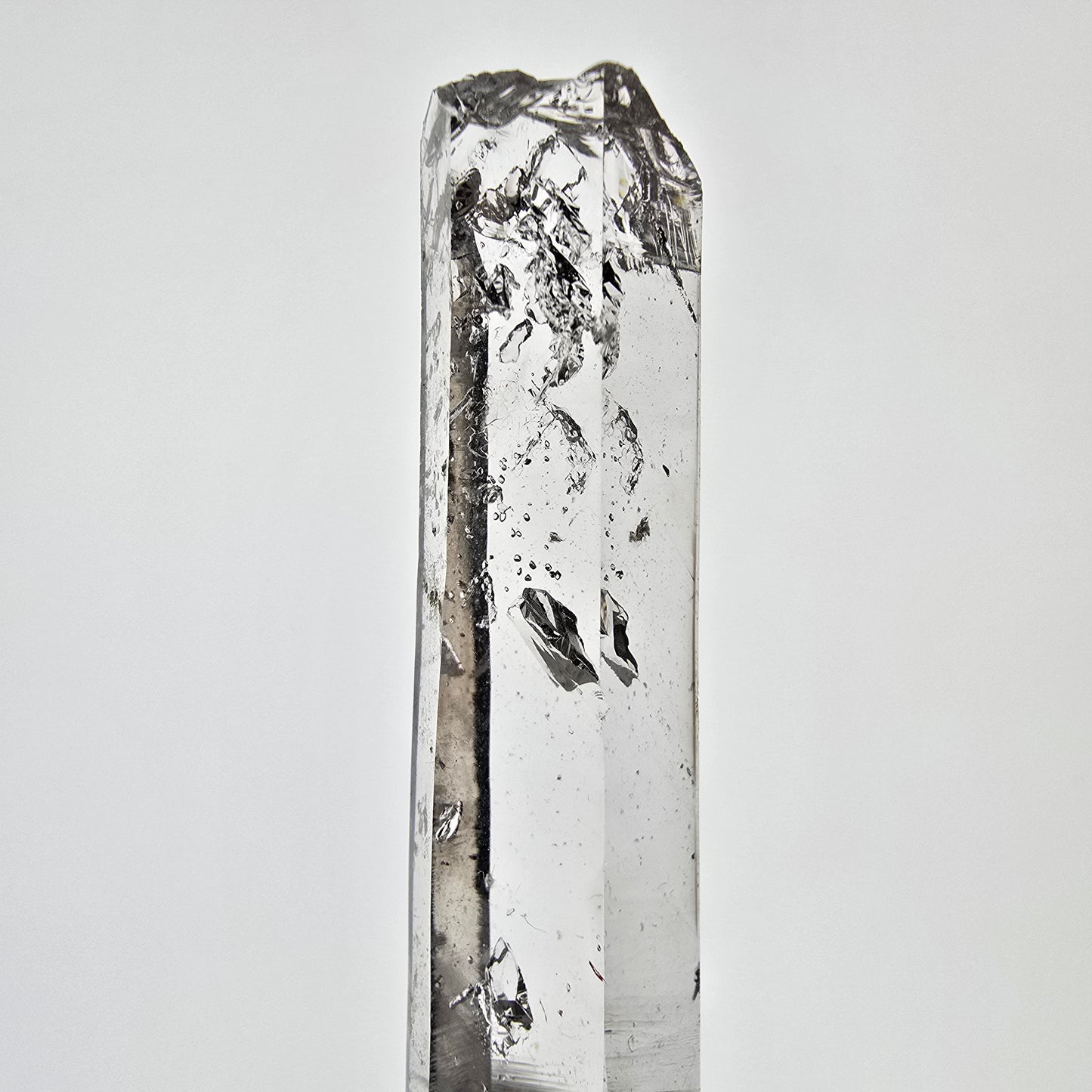Sceptre en quartz fumé fantôme lémurien, poche Saint-Valentin, Namibie, 71 x 20 x 15 mm