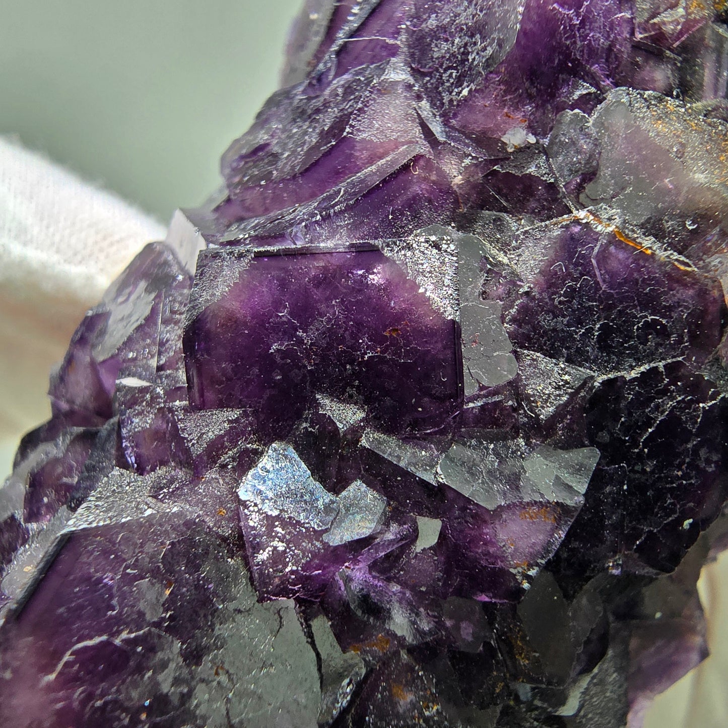 Große Phantom Fluorit Würfel Stufe lila Okorusu, Namibia 117*51*33mm Sammlung