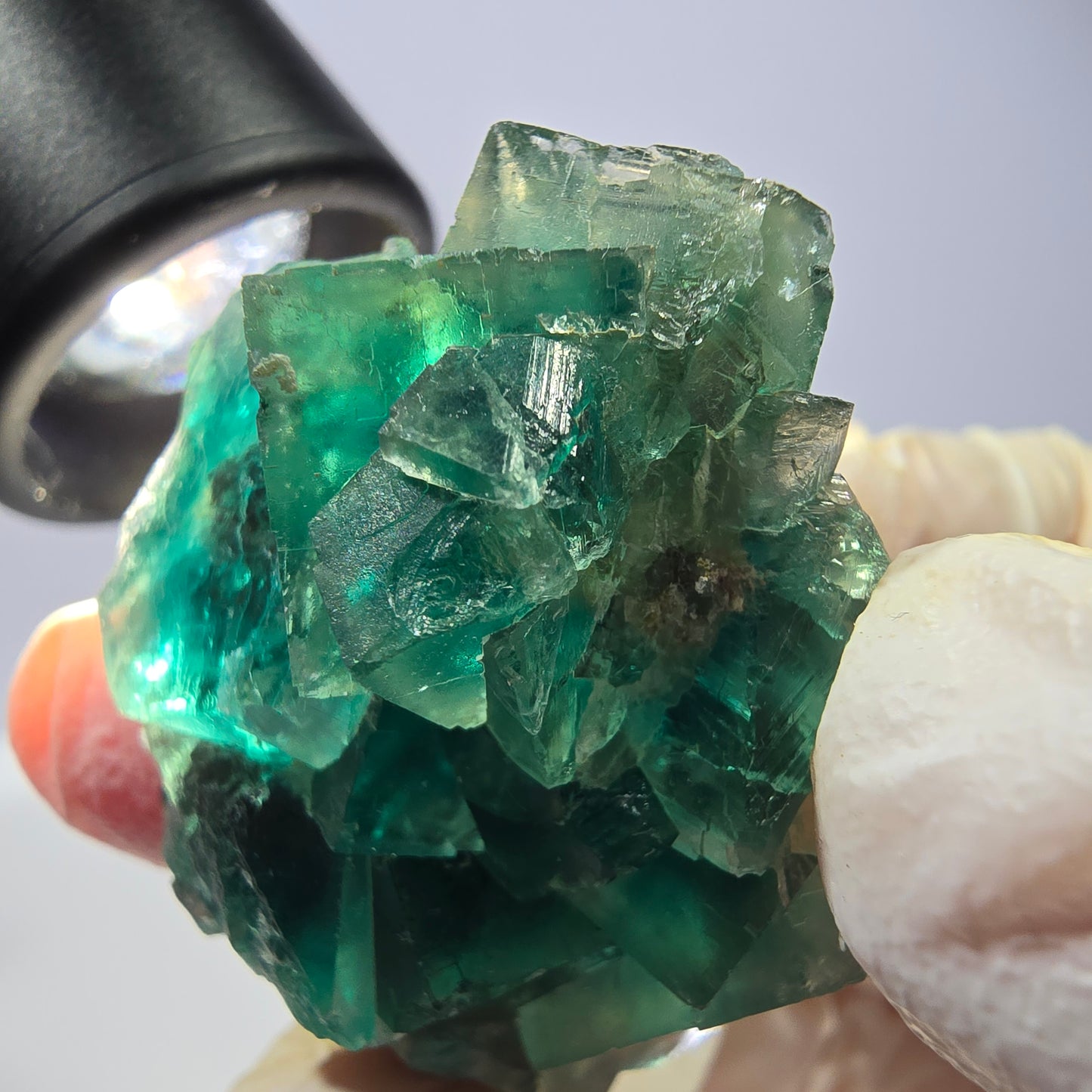 Spécimen de cube de fluorite fantôme transparente, vert Okorusu, Namibie 44 x 34 x 21 mm