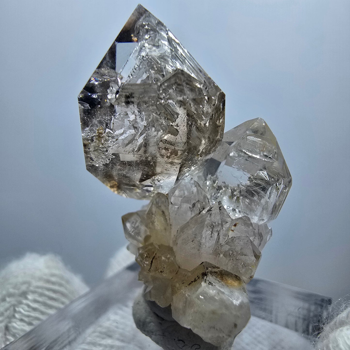Amas de quartz fumé fantôme transparent, Goboboseb, Namibie, 35 x 21 x 14 mm