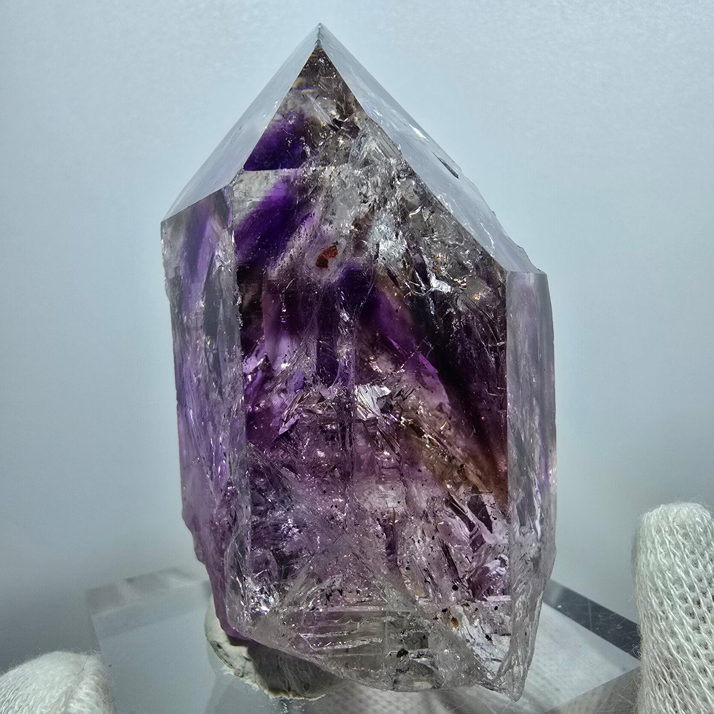 Großer Phantom Amethyst mit Hämatit Streep Mine, Goboboseb, Namibia 63*44*33mm