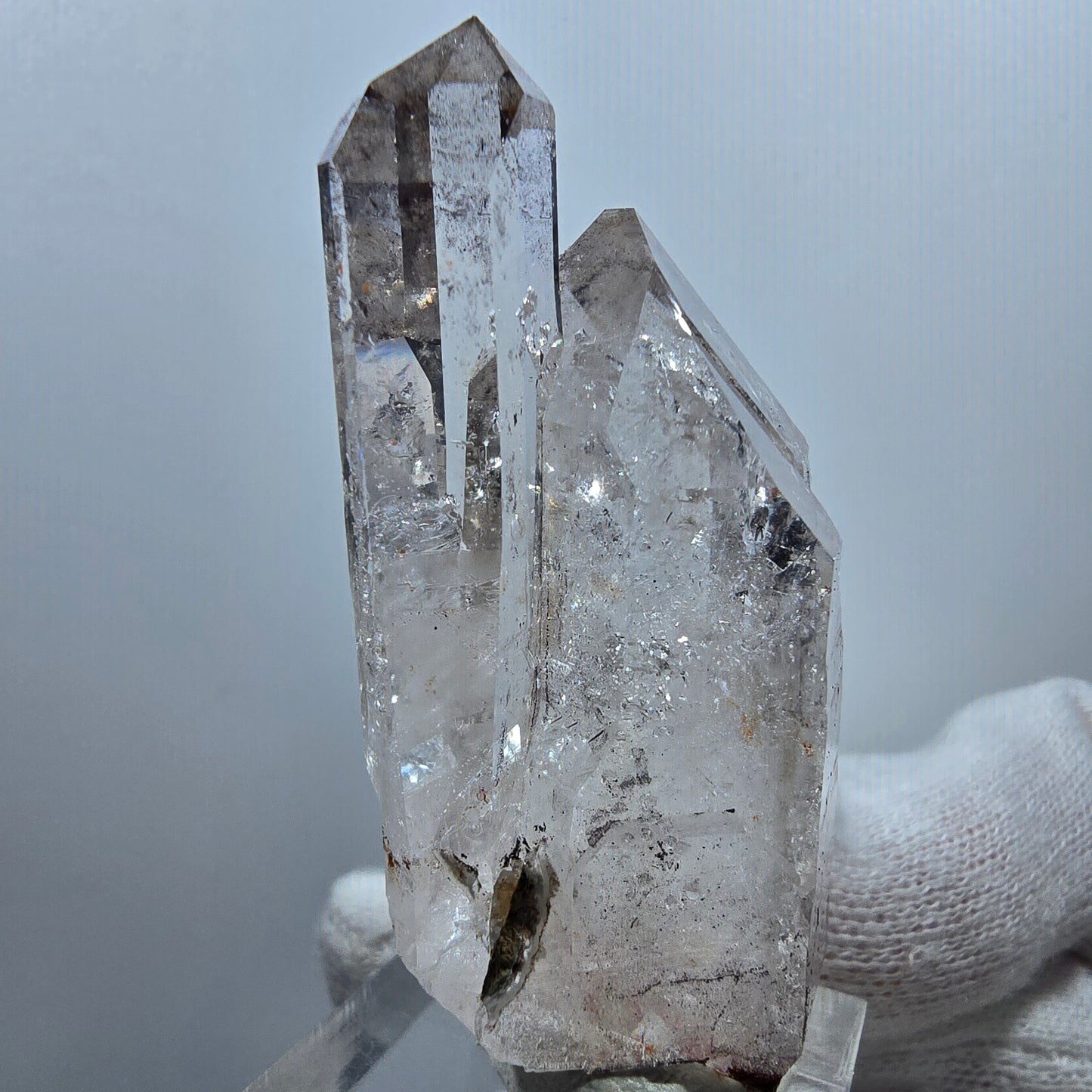 Enhydro Phantom Smoky Quartz Twin, Analcim Valentine Pocket Goboboseb Namibia 57*27*22mm