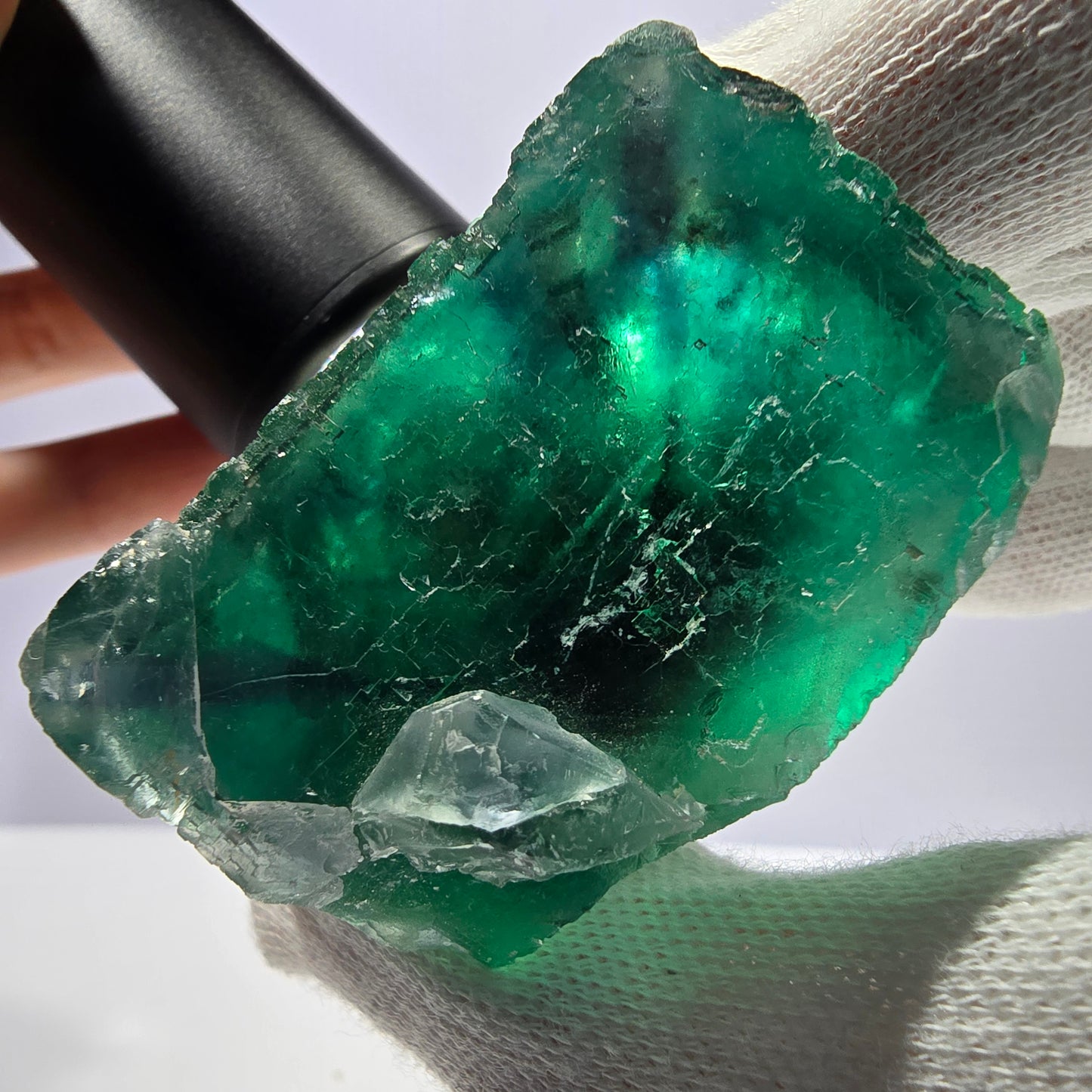Rare spécimen de cube de fluorite fantôme, parqueté vert Okorusu, Namibie, 63 x 55 x 41 mm