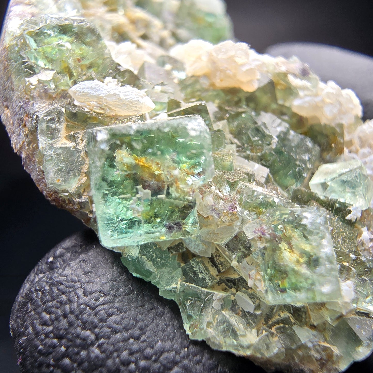 Klare Fluorit Würfel mit Quarz Stufe grün Okorusu, Namibia 40*36*13mm Sammlung