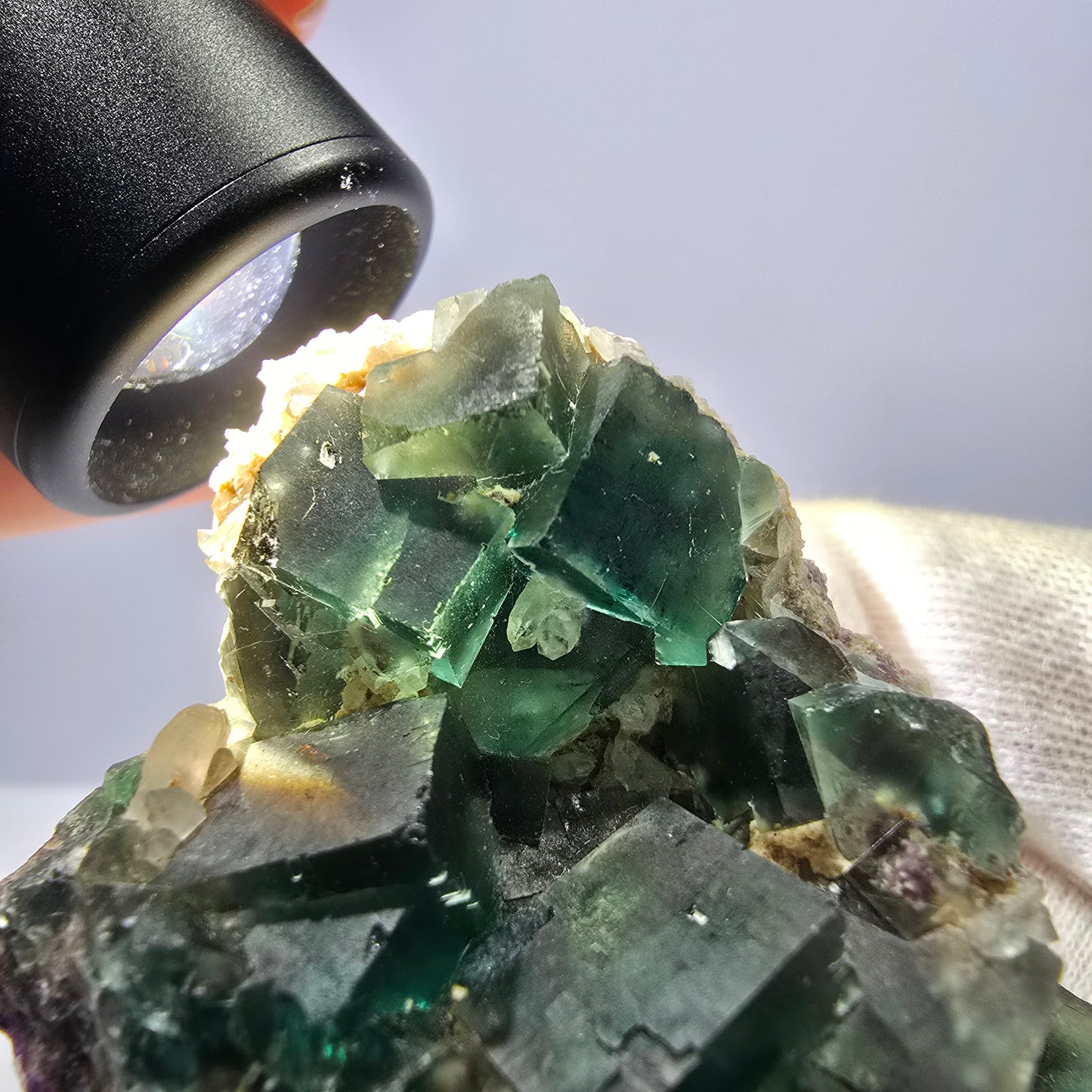 Cube de fluorite fantôme, quartz gradiné, Okorusu, Namibie, 77 x 45 x 22 mm