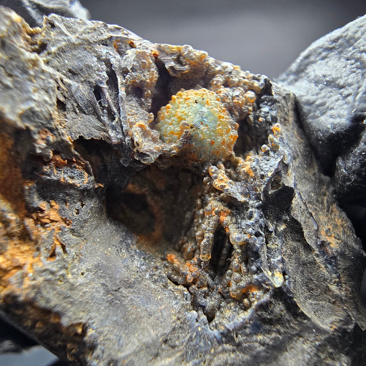 Seltene Shattuckit Stufe blau, Kugel Kristalle Kaokoveld, Namibia 39*27*20mm