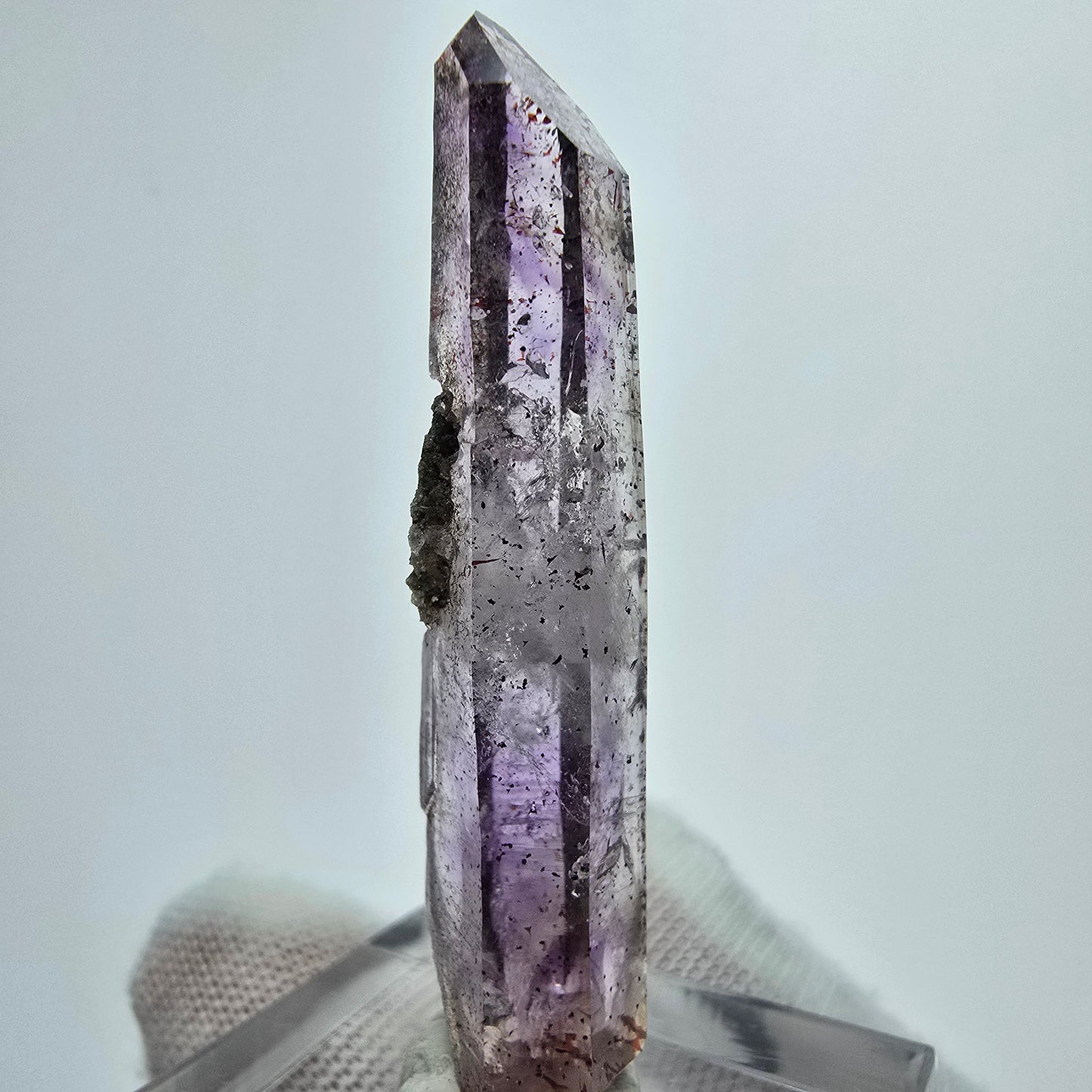 Harlekin Phantom Amethyst DT Kristall Goboboseb, Namibia 44*10*9mm Sammlung