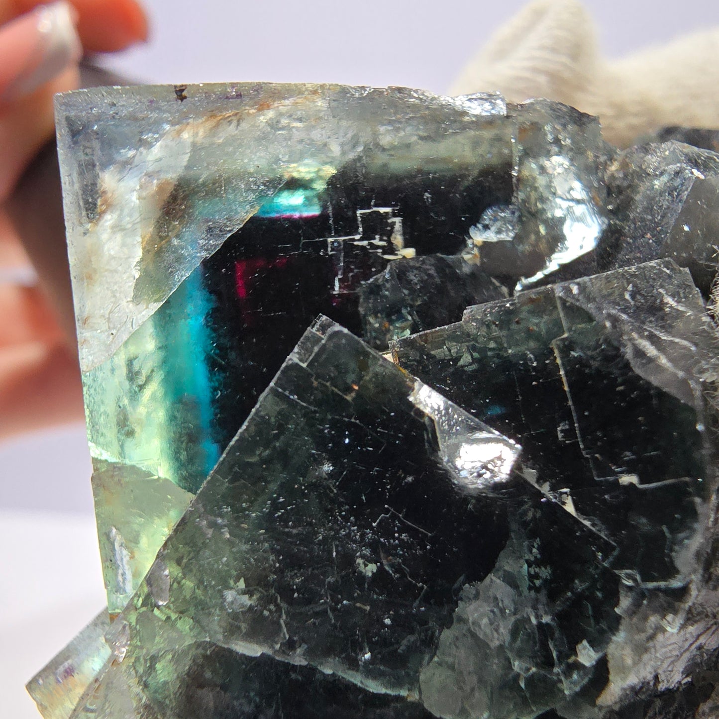 Cube de fluorite fantôme parqueté vert violet Okorusu Namibie 58*37*30mm
