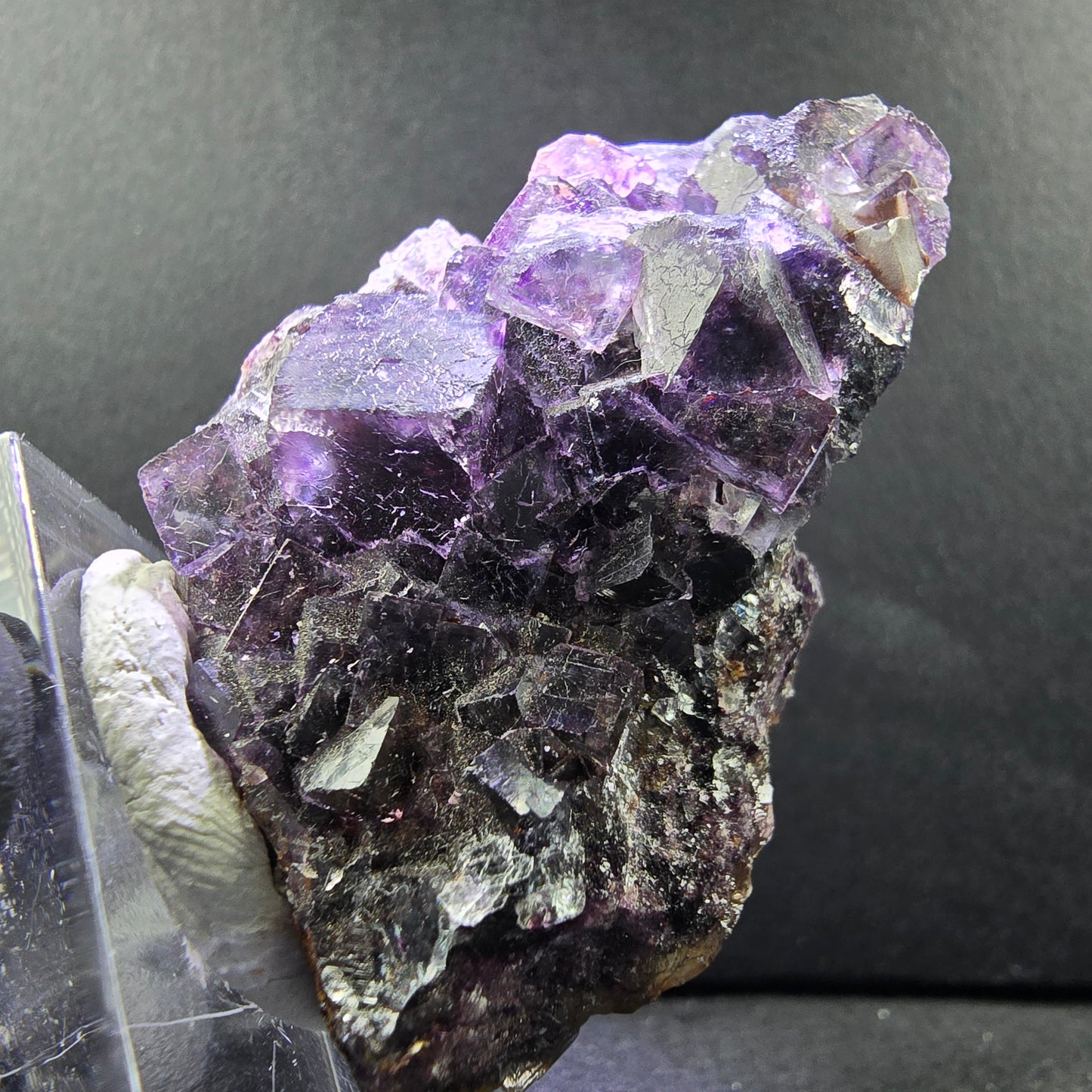 Seltene Phantom Fluorit XX Stufe lila grün mit Eisen 40*36*23mm Okorusu, Namibia